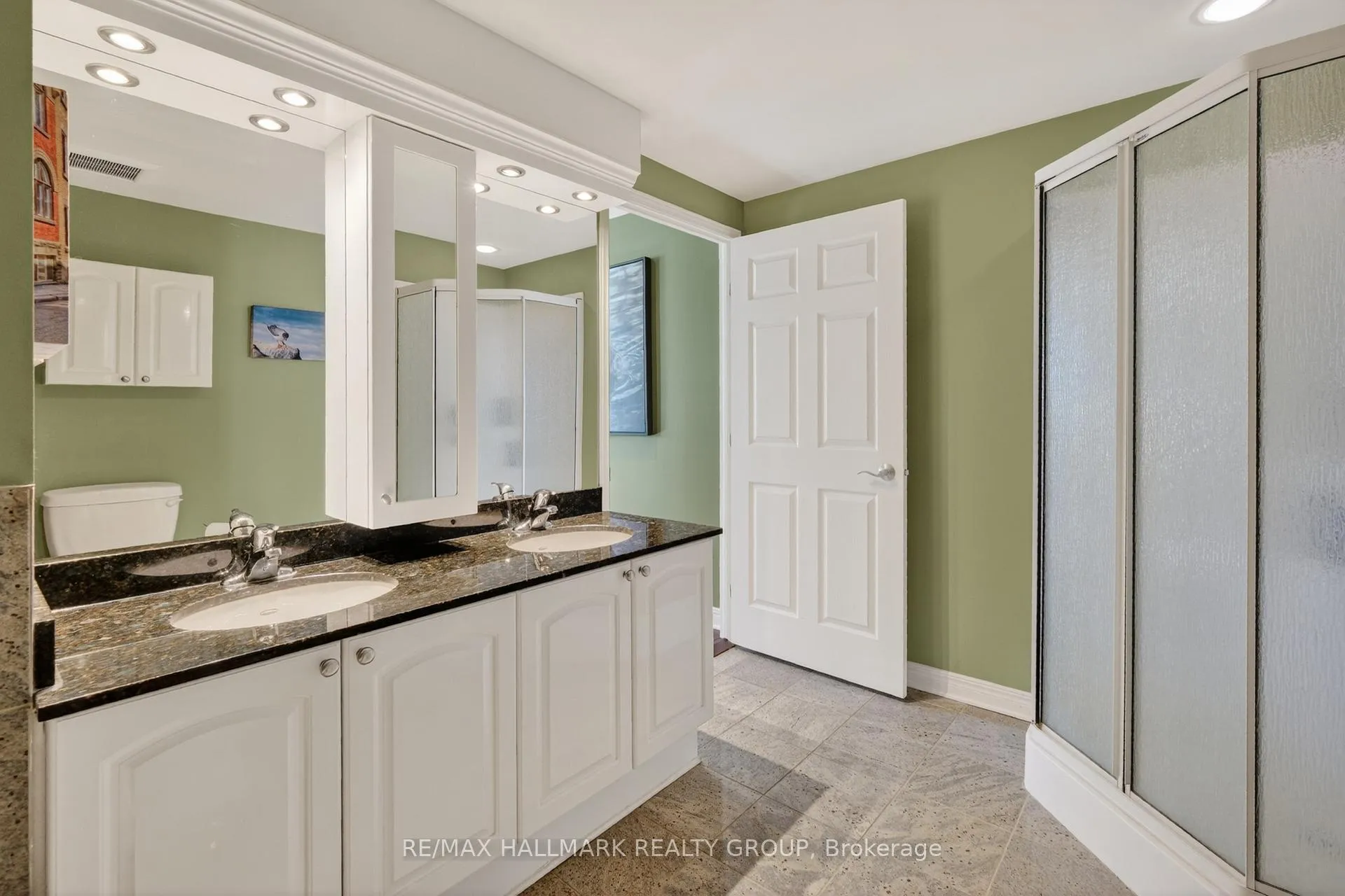 Photo 26 of Unit PH01, 134 York Street, Ottawa, Lower Town/Byward Market — HOMEH