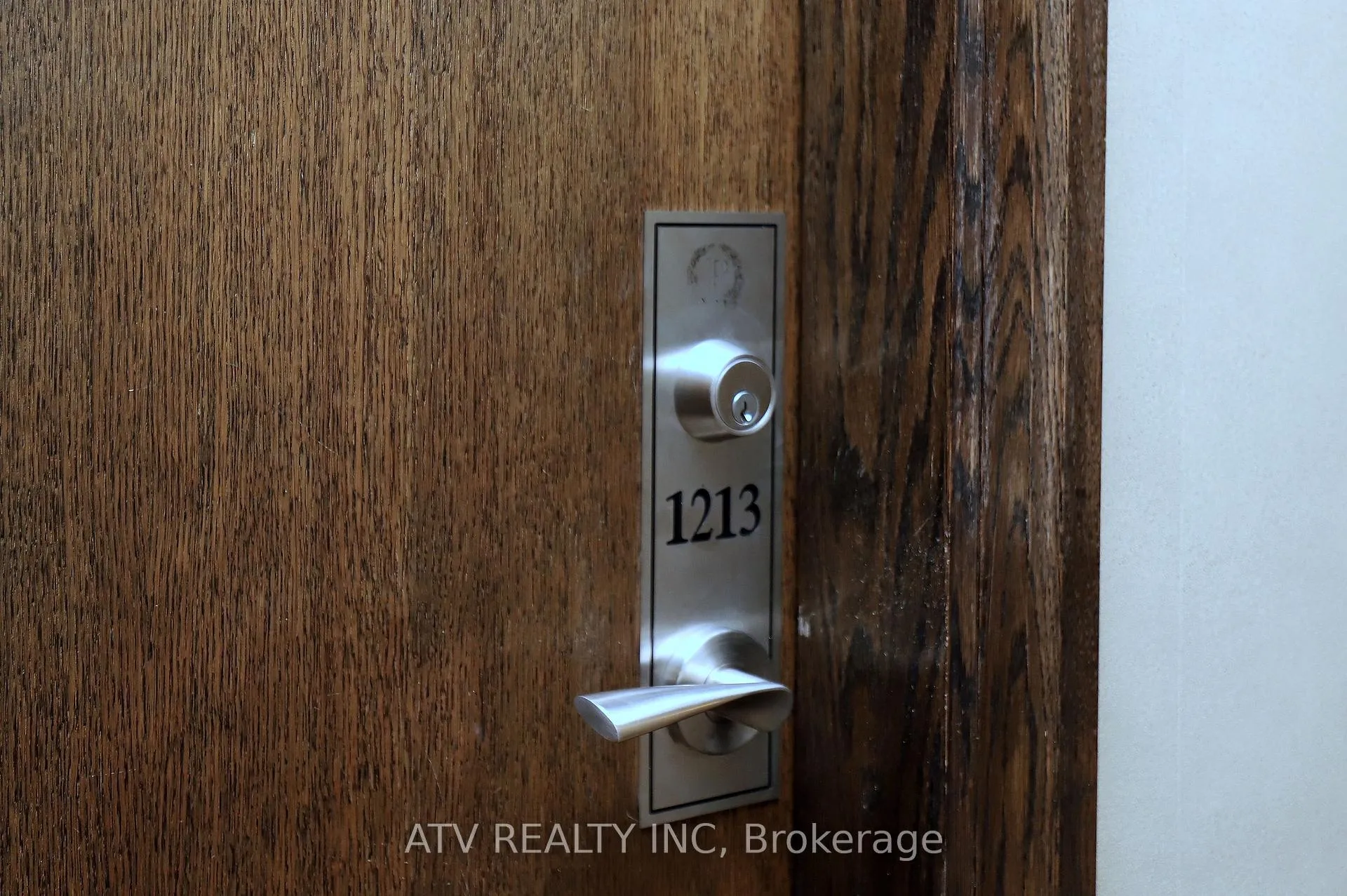 Photo 3 of Unit 1213, 1 Michael Power Place, Etobicoke, Islington-City Centre West — HOMEH
