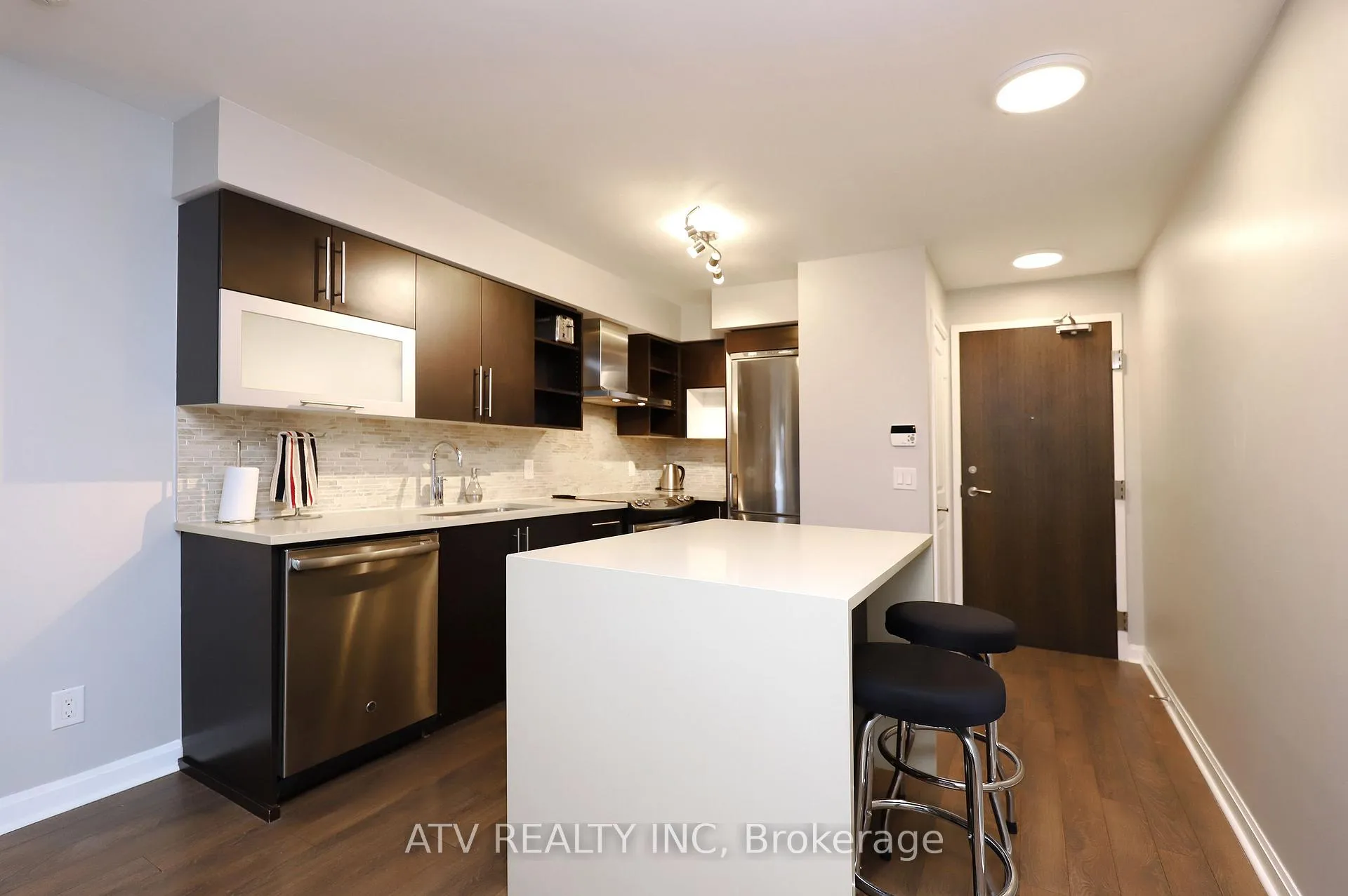Photo 12 of Unit 1213, 1 Michael Power Place, Etobicoke, Islington-City Centre West — HOMEH