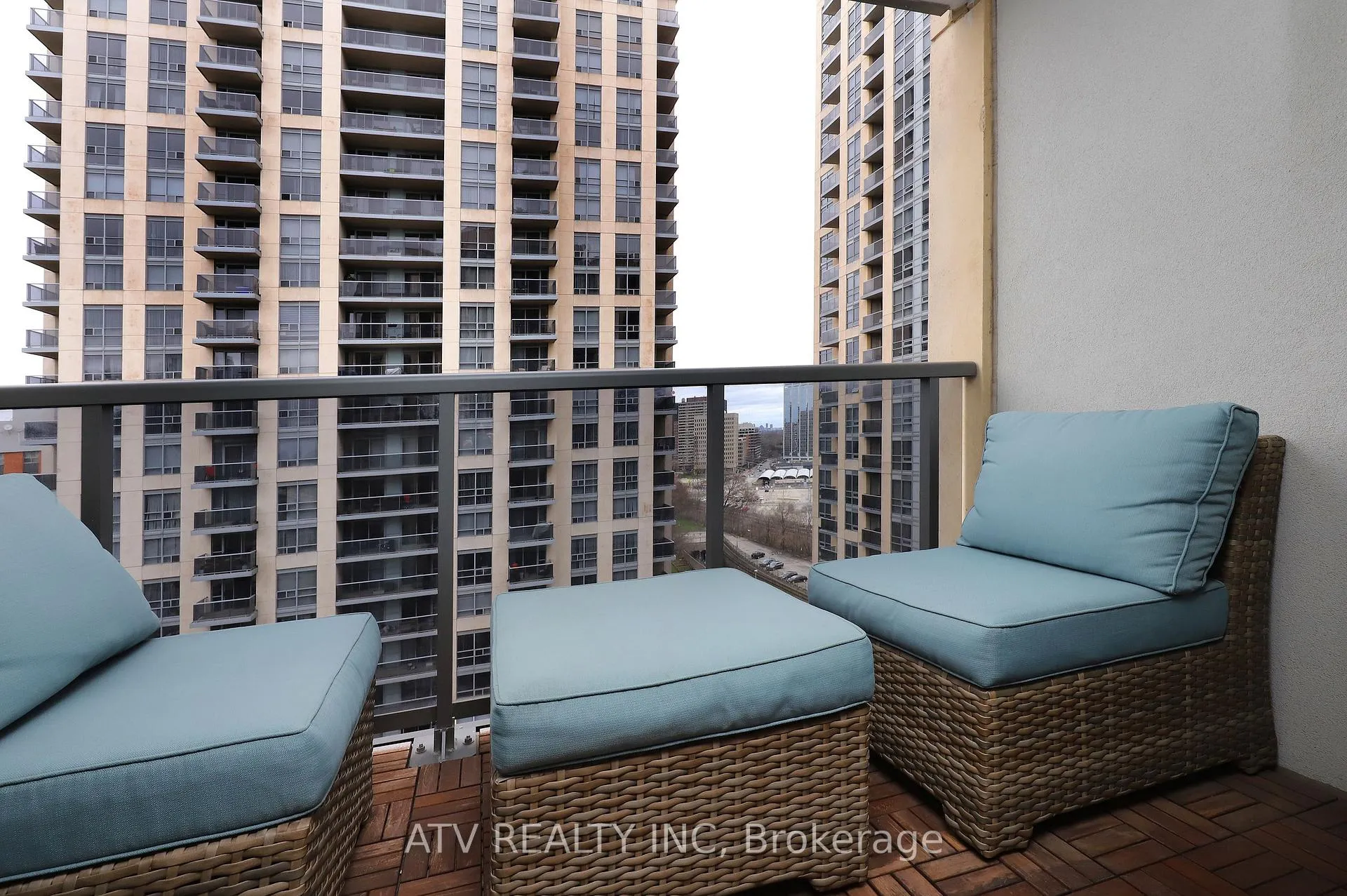 Photo 27 of Unit 1213, 1 Michael Power Place, Etobicoke, Islington-City Centre West — HOMEH