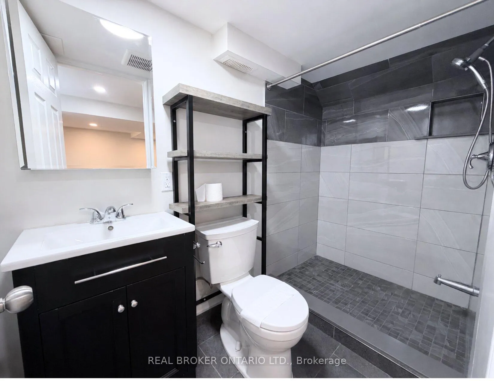 Photo 11 of Unit Basement, 315 East 22nd Street, Hamilton, Eastmount — HOMEH