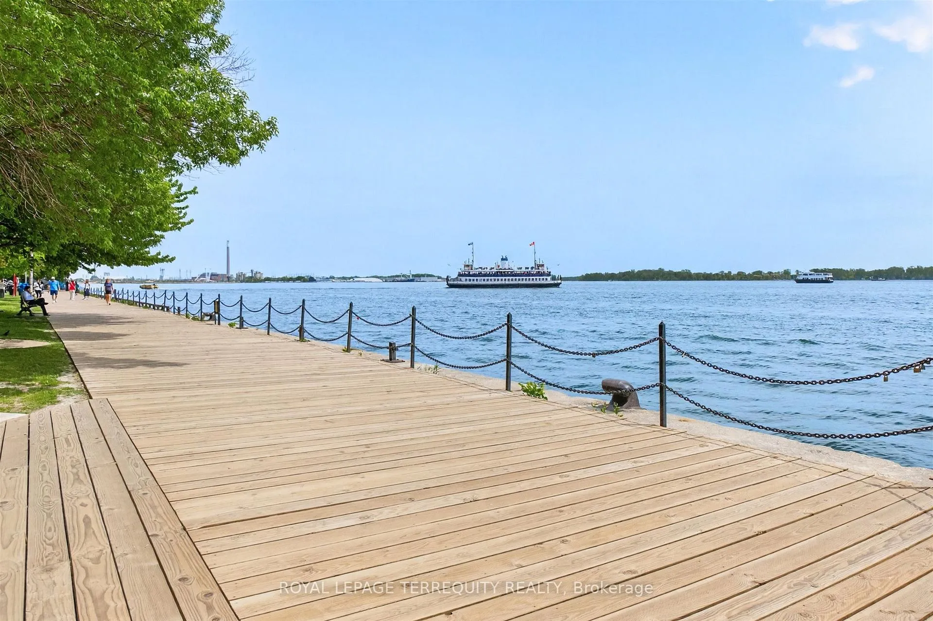 Photo 37 of Unit 2432, 33 Harbour Square, Toronto, Waterfront Communities — HOMEH