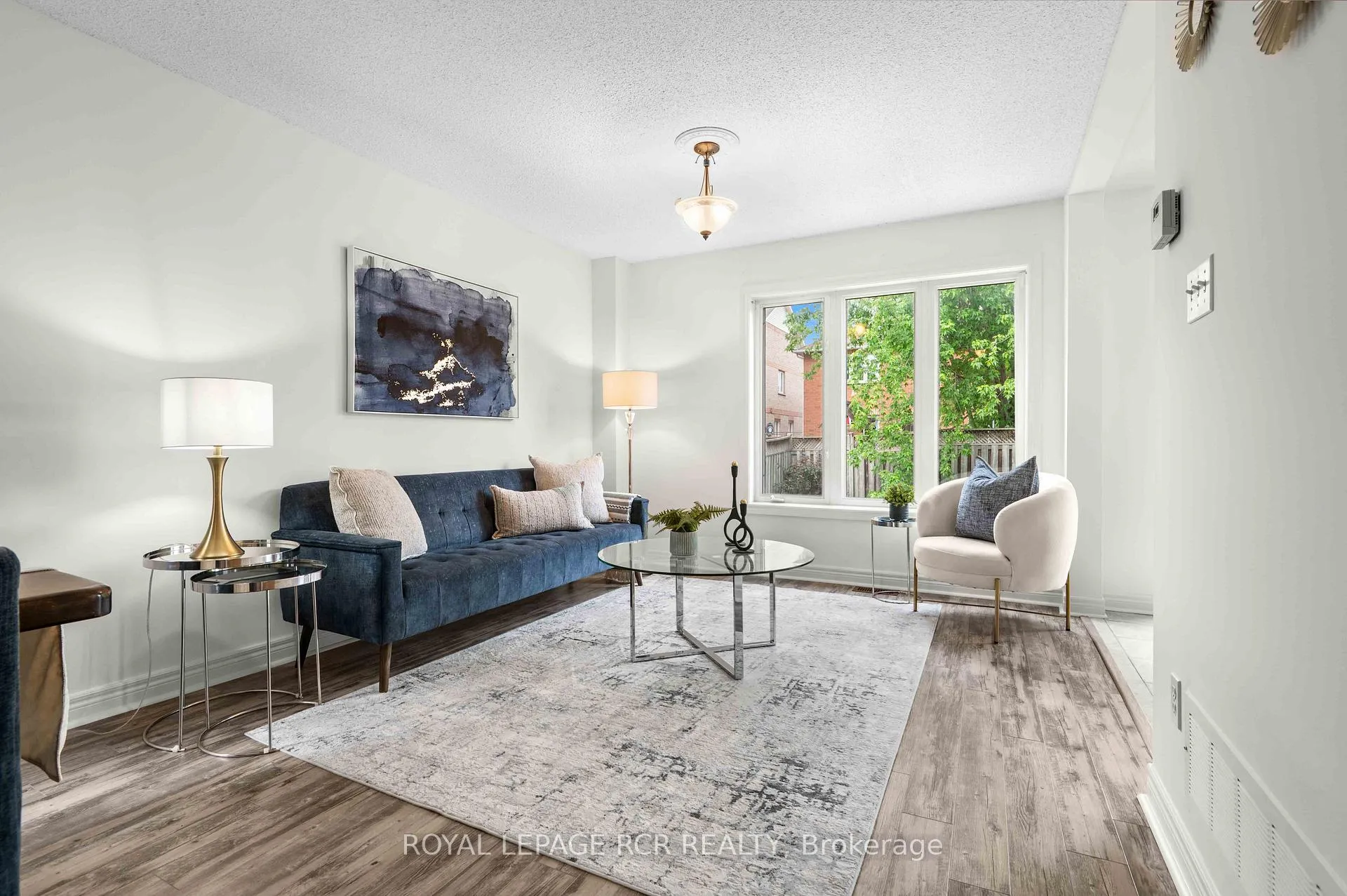 Photo 9 of 13 Twin Pines Crescent, Brampton, Northwest Sandalwood Parkway — HOMEH