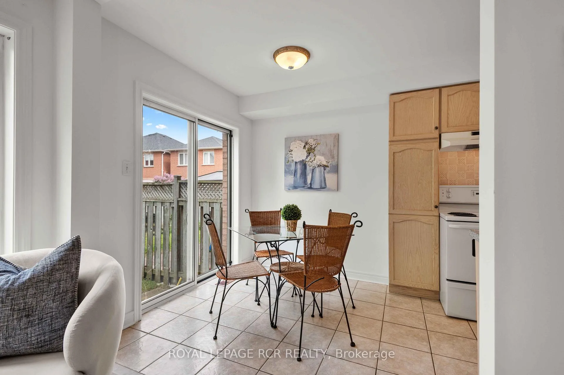 Photo 14 of 13 Twin Pines Crescent, Brampton, Northwest Sandalwood Parkway — HOMEH