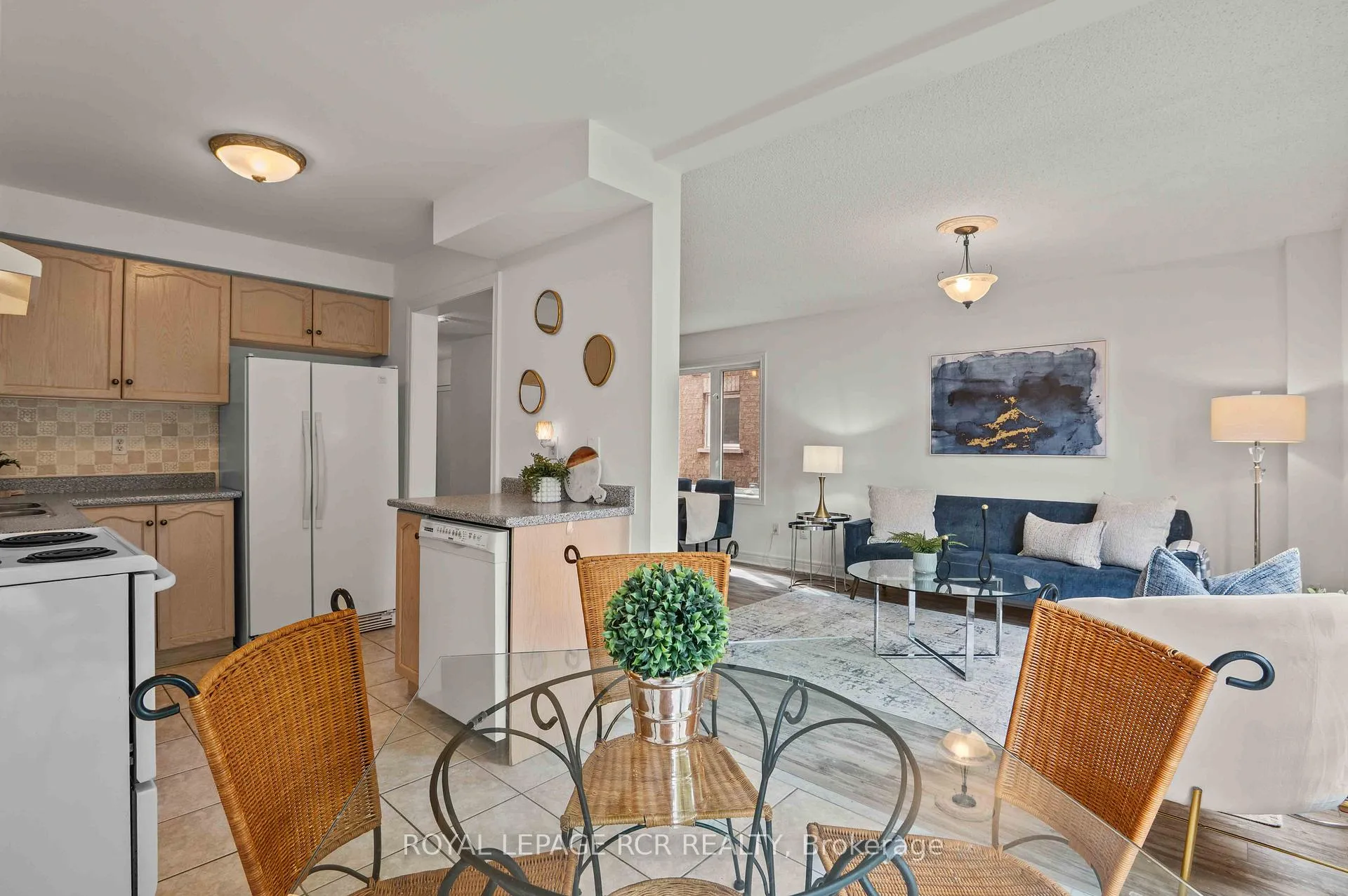 Photo 16 of 13 Twin Pines Crescent, Brampton, Northwest Sandalwood Parkway — HOMEH