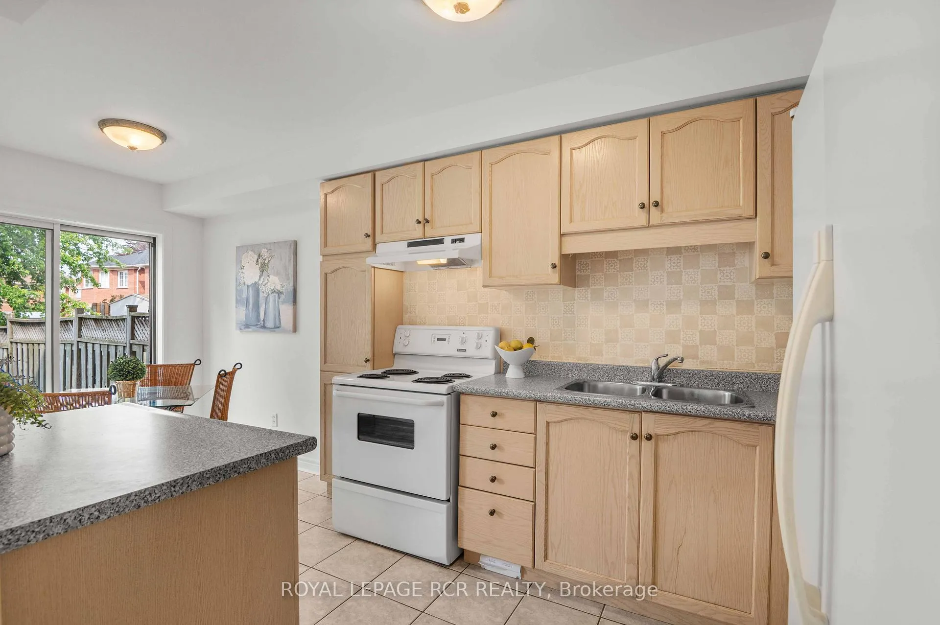 Photo 19 of 13 Twin Pines Crescent, Brampton, Northwest Sandalwood Parkway — HOMEH