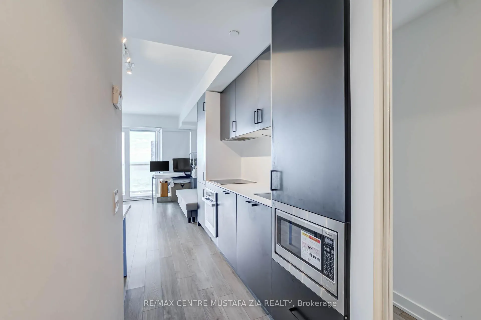 Photo 9 of Unit 4506, 88 Queen Street E, Toronto, Church-Yonge Corridor — HOMEH