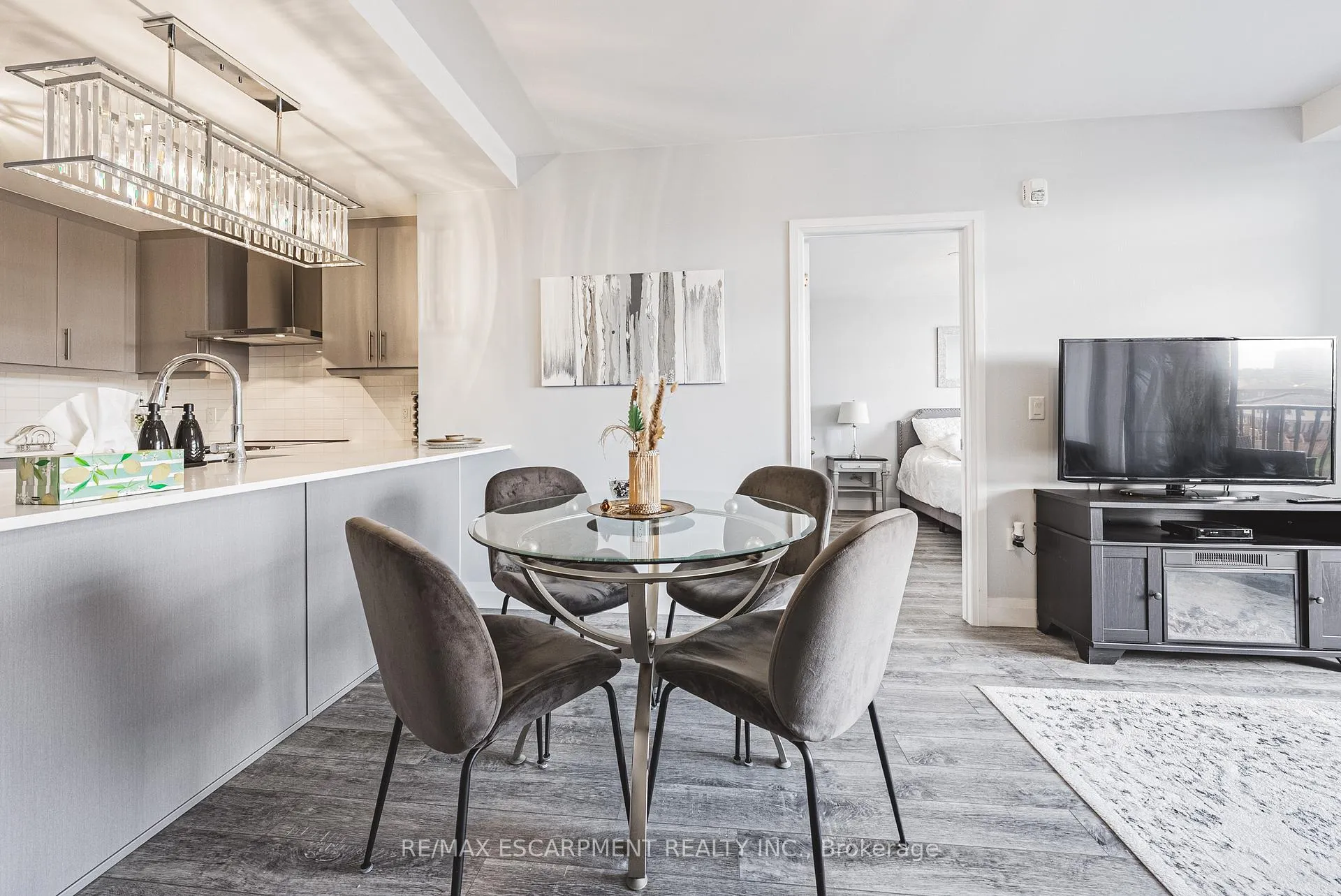 Photo 6 of Unit 317, 1 Redfern Avenue, Hamilton, Mountview — HOMEH