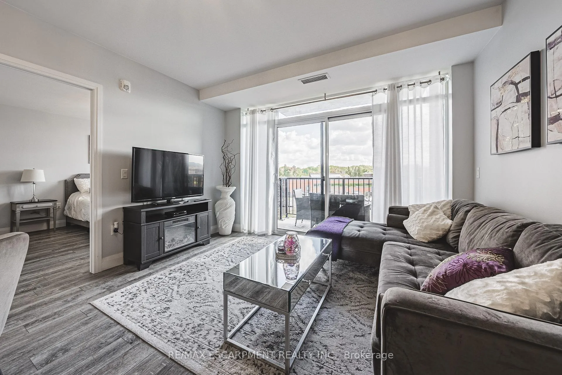 Photo 8 of Unit 317, 1 Redfern Avenue, Hamilton, Mountview — HOMEH