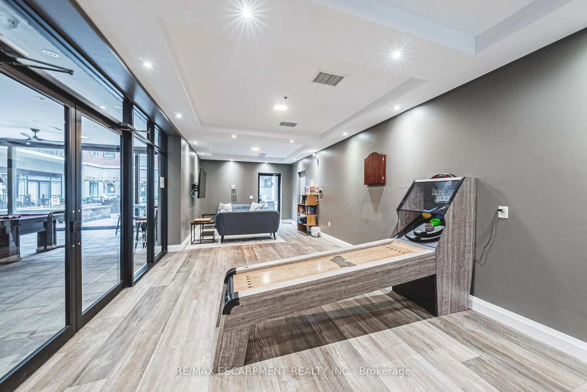 Photo 19 of Unit 317, 1 Redfern Avenue, Hamilton, Mountview — HOMEH