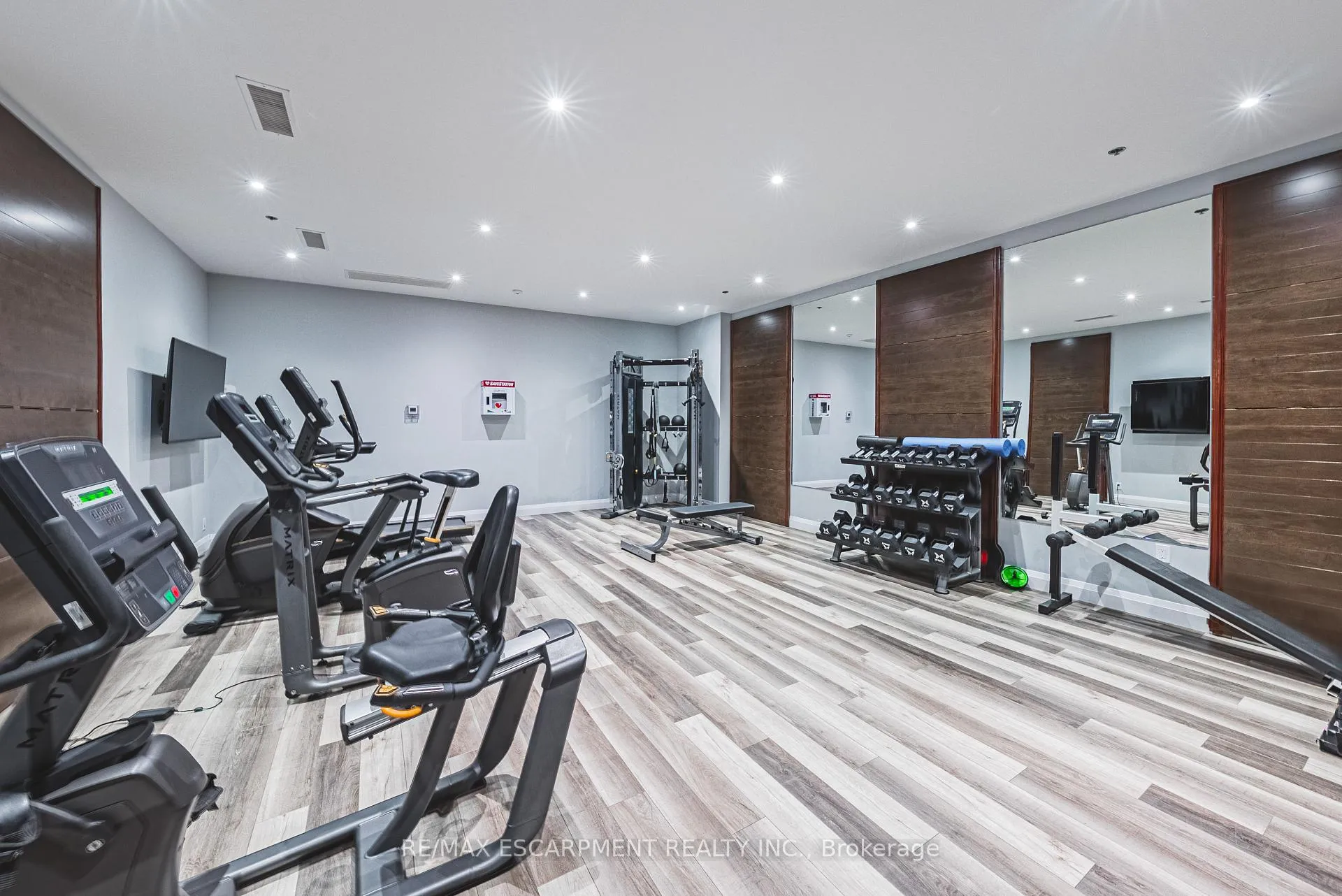 Photo 22 of Unit 317, 1 Redfern Avenue, Hamilton, Mountview — HOMEH