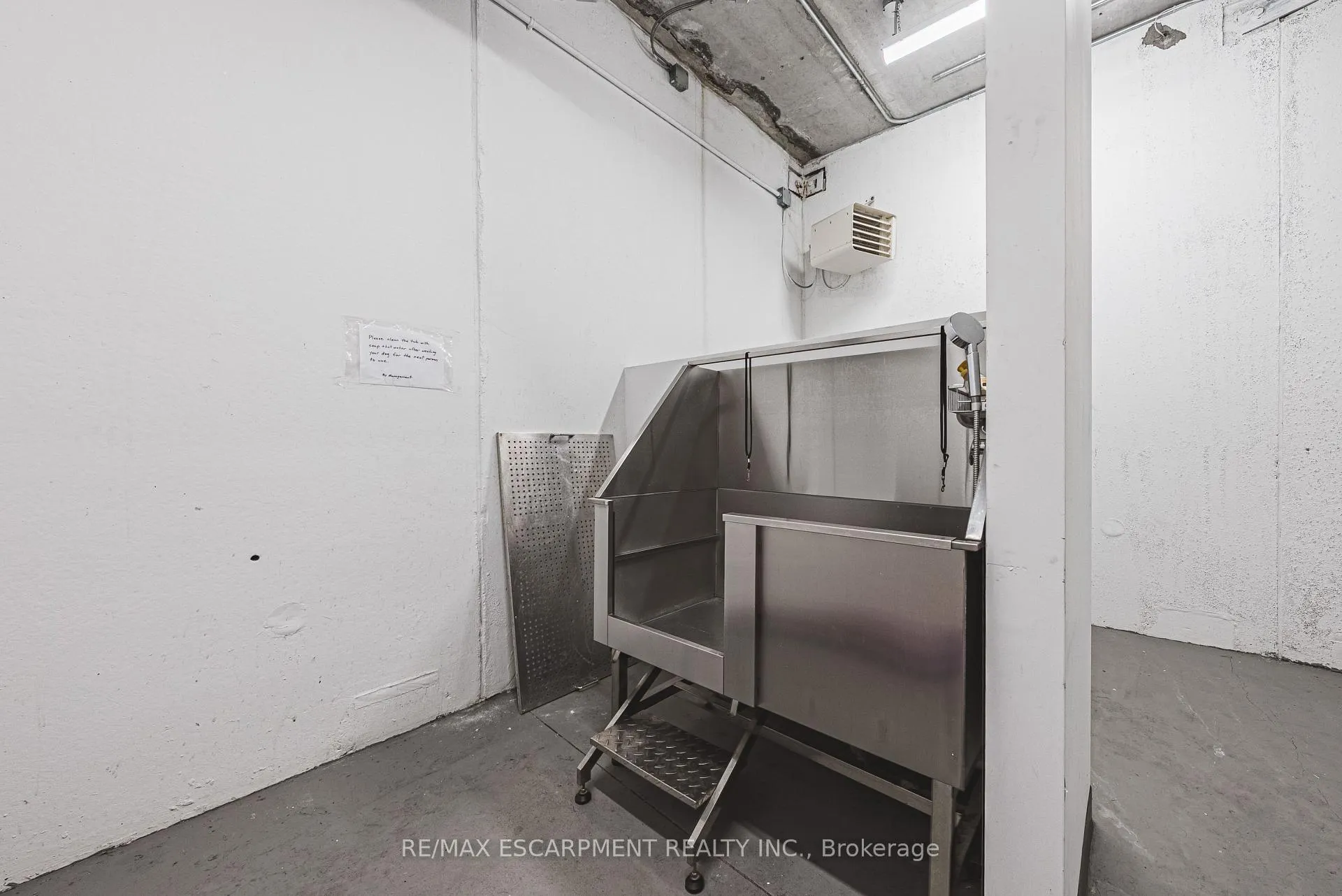 Photo 24 of Unit 317, 1 Redfern Avenue, Hamilton, Mountview — HOMEH
