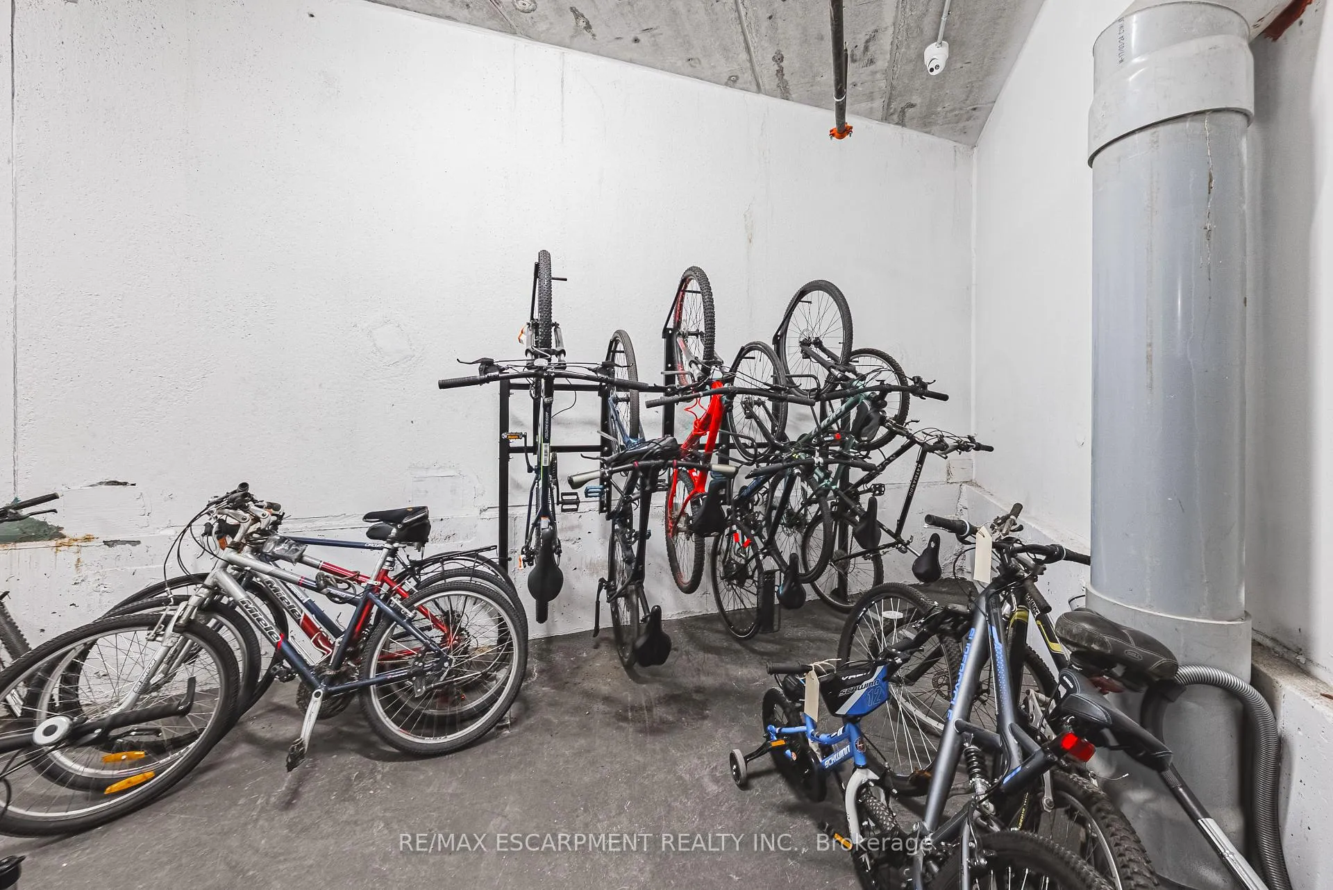 Photo 26 of Unit 317, 1 Redfern Avenue, Hamilton, Mountview — HOMEH