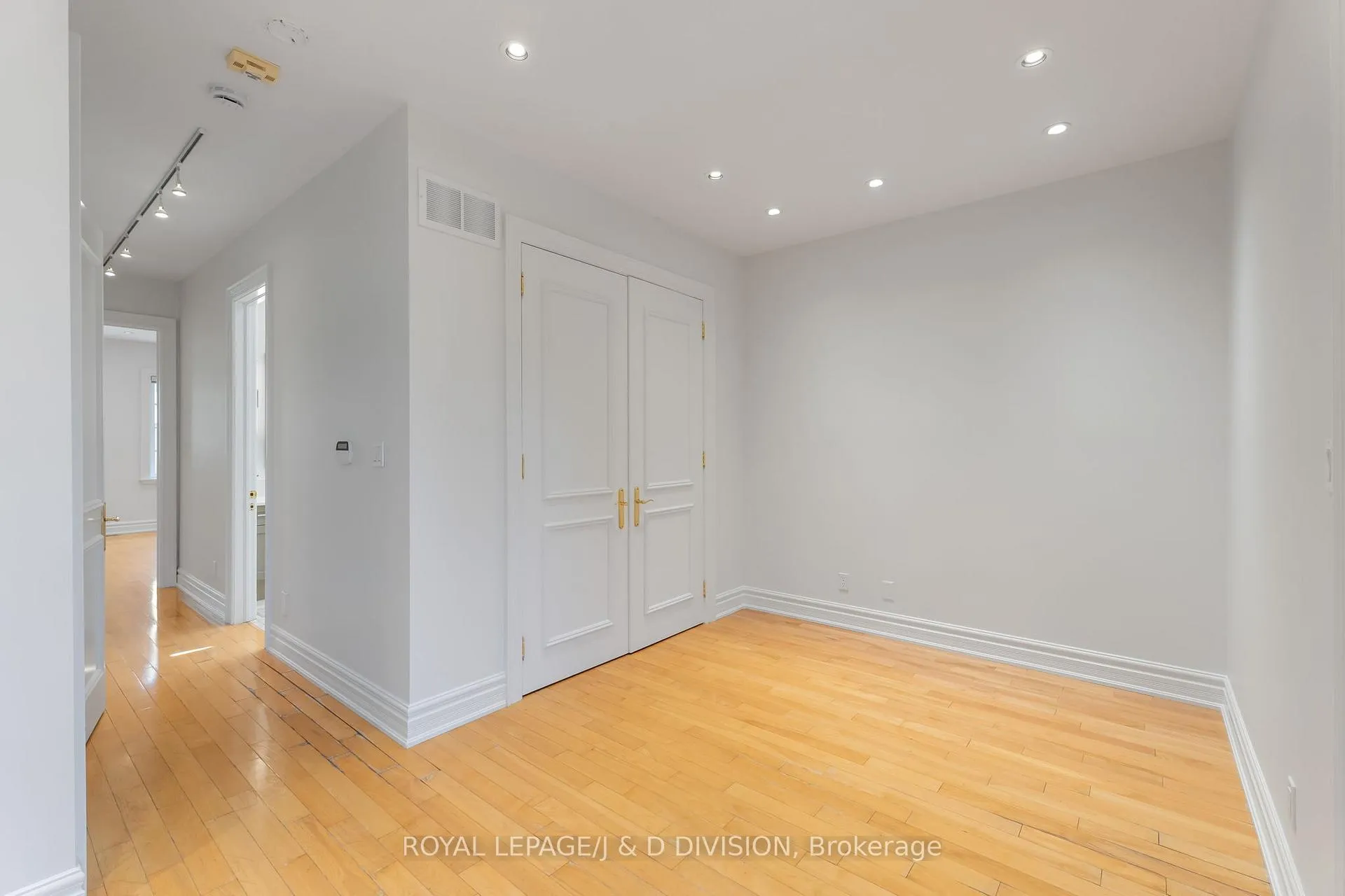 Photo 25 of 6 Huntley Street, Toronto, North St. James Town — HOMEH