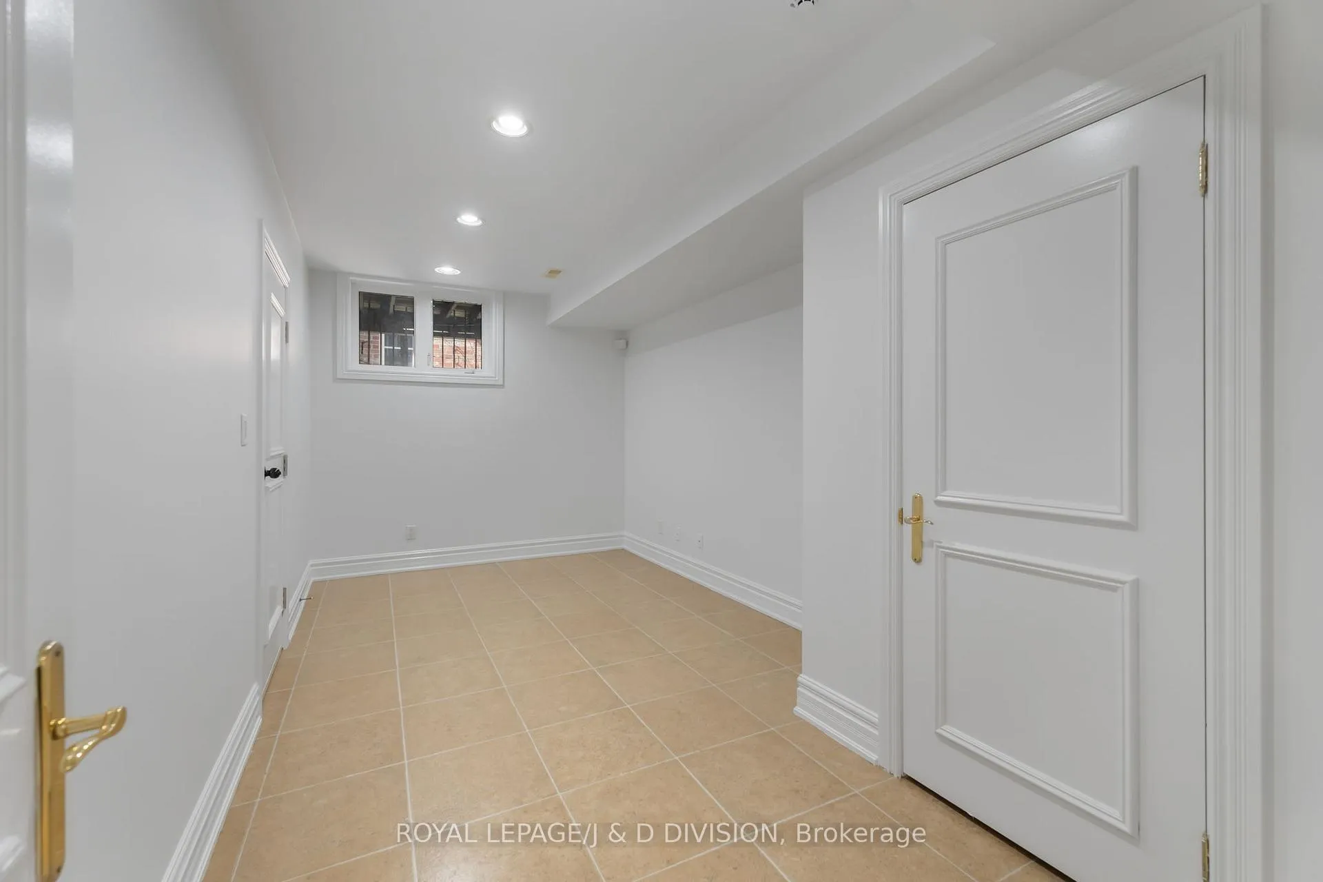Photo 35 of 6 Huntley Street, Toronto, North St. James Town — HOMEH