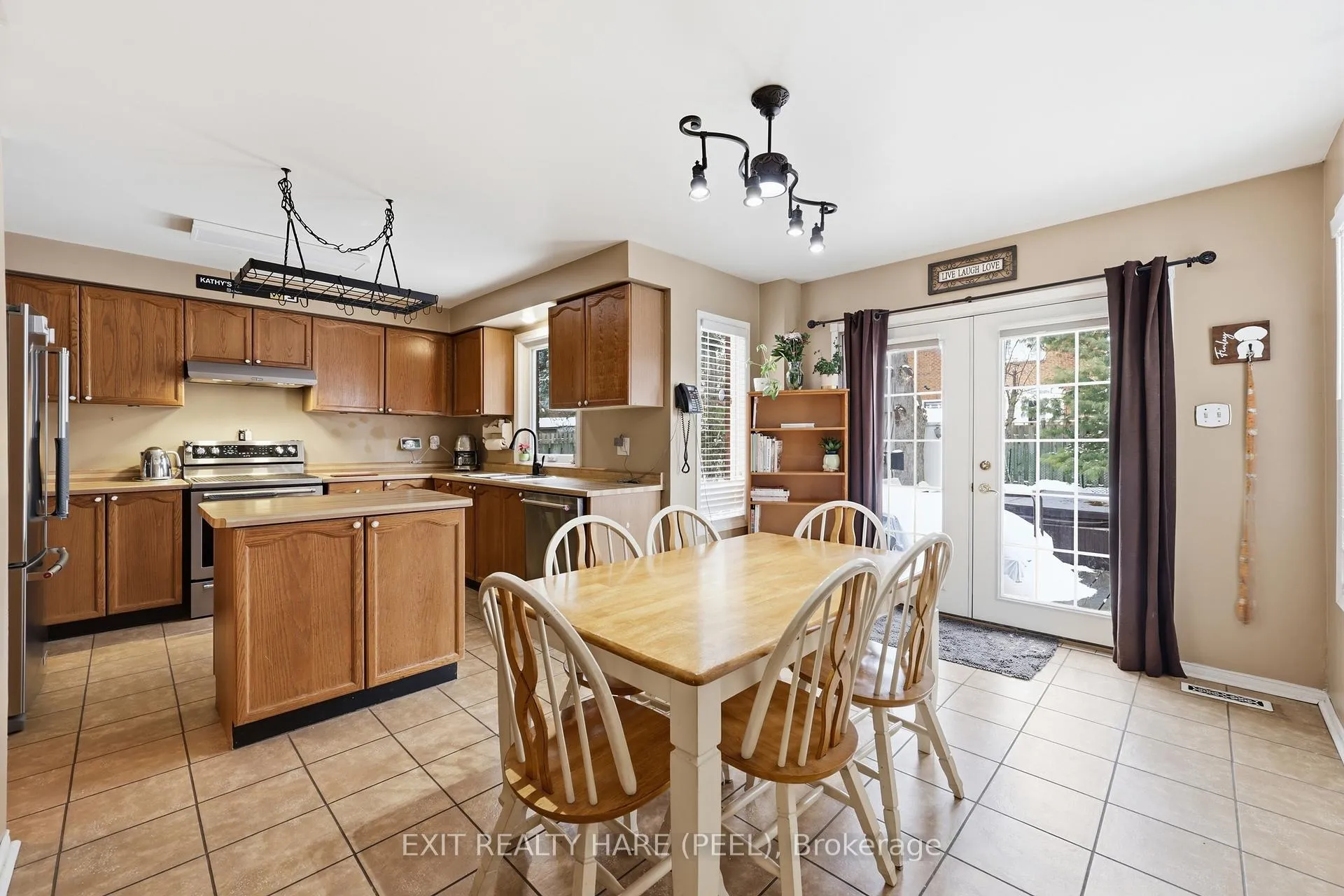 Photo 9 of 77 Lord Simcoe Drive, Brampton, Westgate — HOMEH