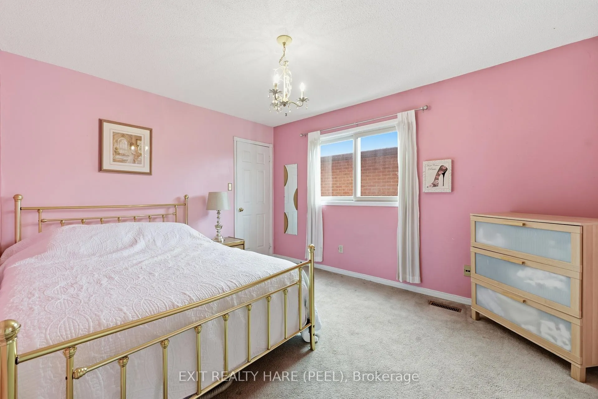 Photo 13 of 77 Lord Simcoe Drive, Brampton, Westgate — HOMEH