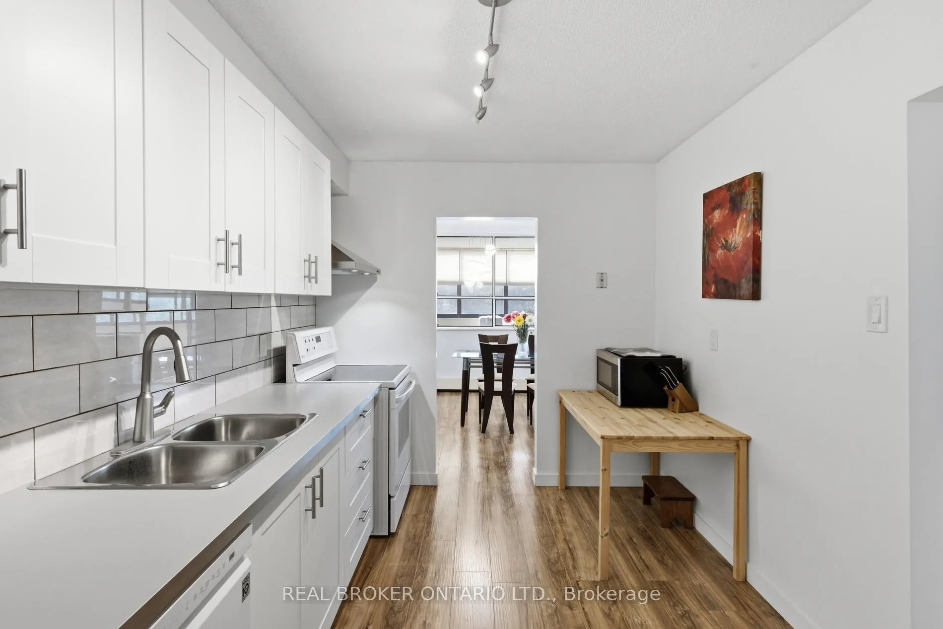 Photo 18 of Unit 402, 65 Westmount Road N, Waterloo — HOMEH
