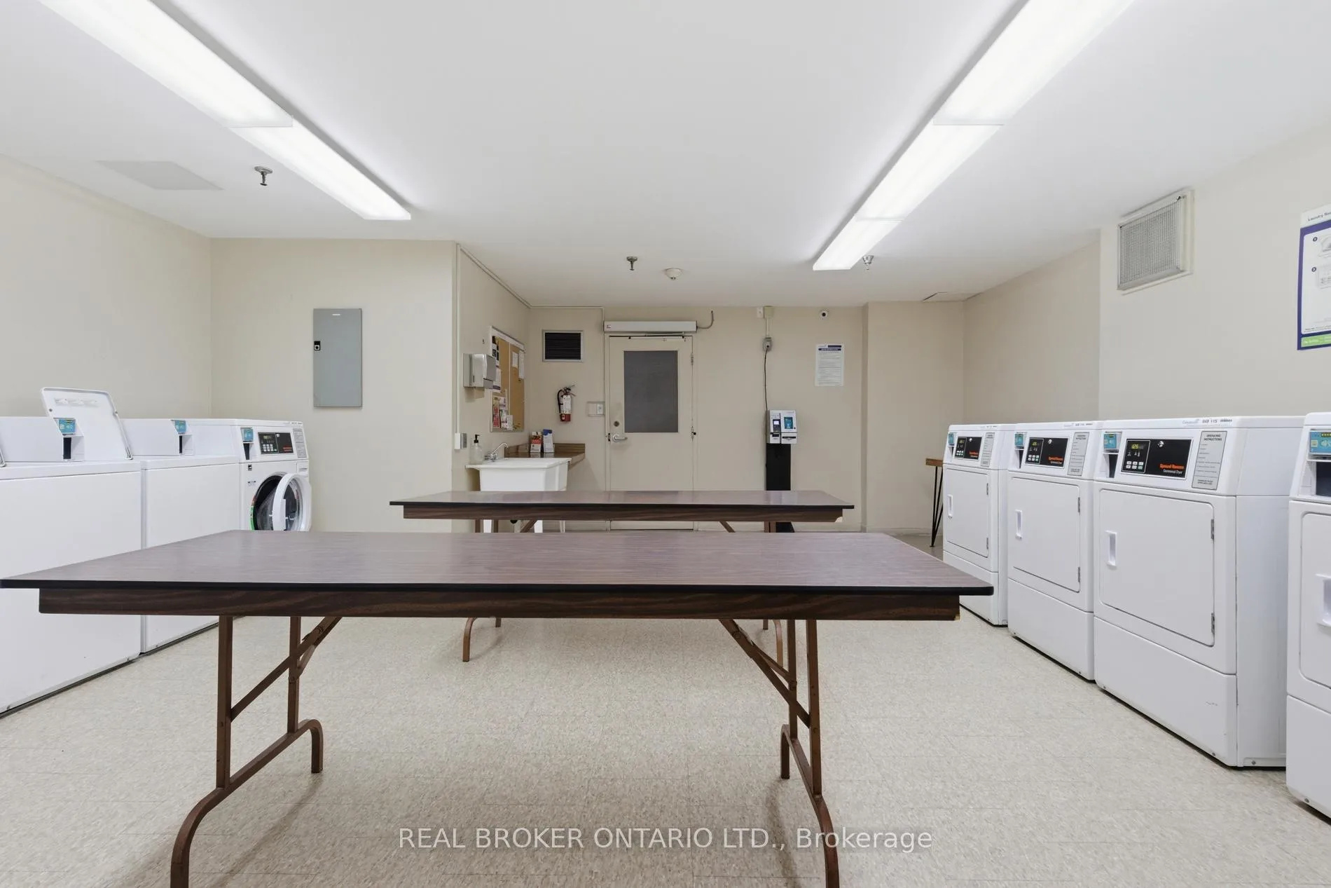 Photo 32 of Unit 402, 65 Westmount Road N, Waterloo — HOMEH