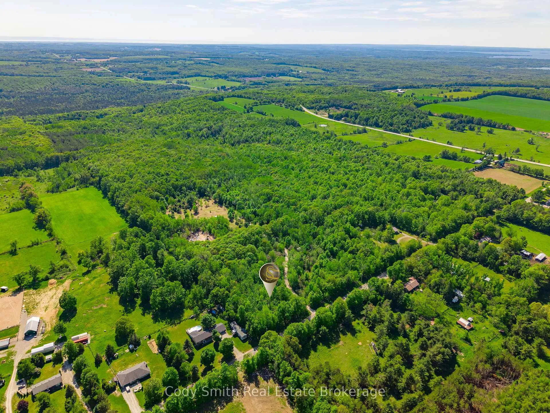 Photo 4 of 6308 9 North Line, Oro-Medonte, Rural Oro-Medonte — HOMEH