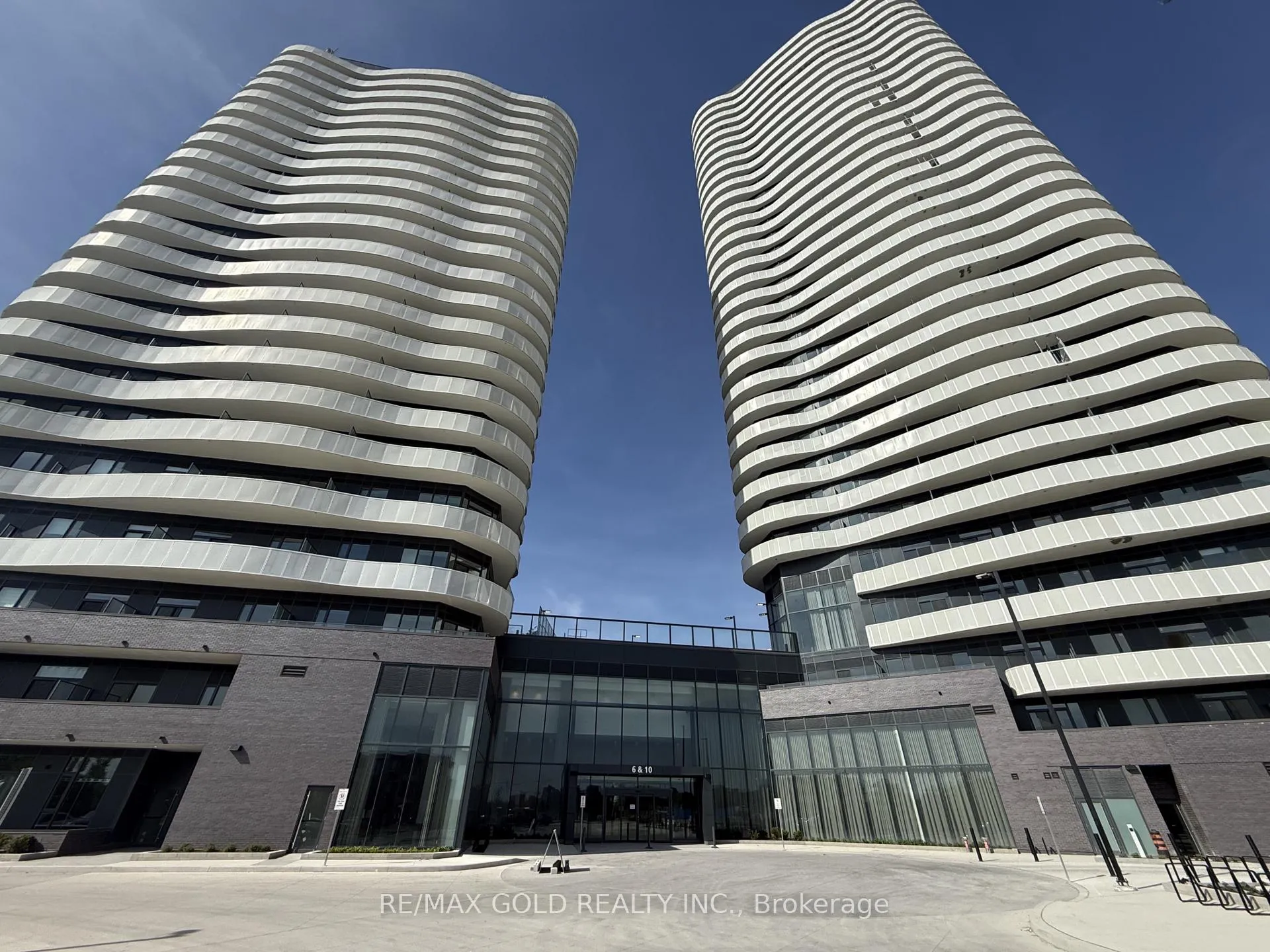 Photo 1 of Unit 610, 10 Flavelle Trail, Vaughan, Steeles West Industrial — HOMEH