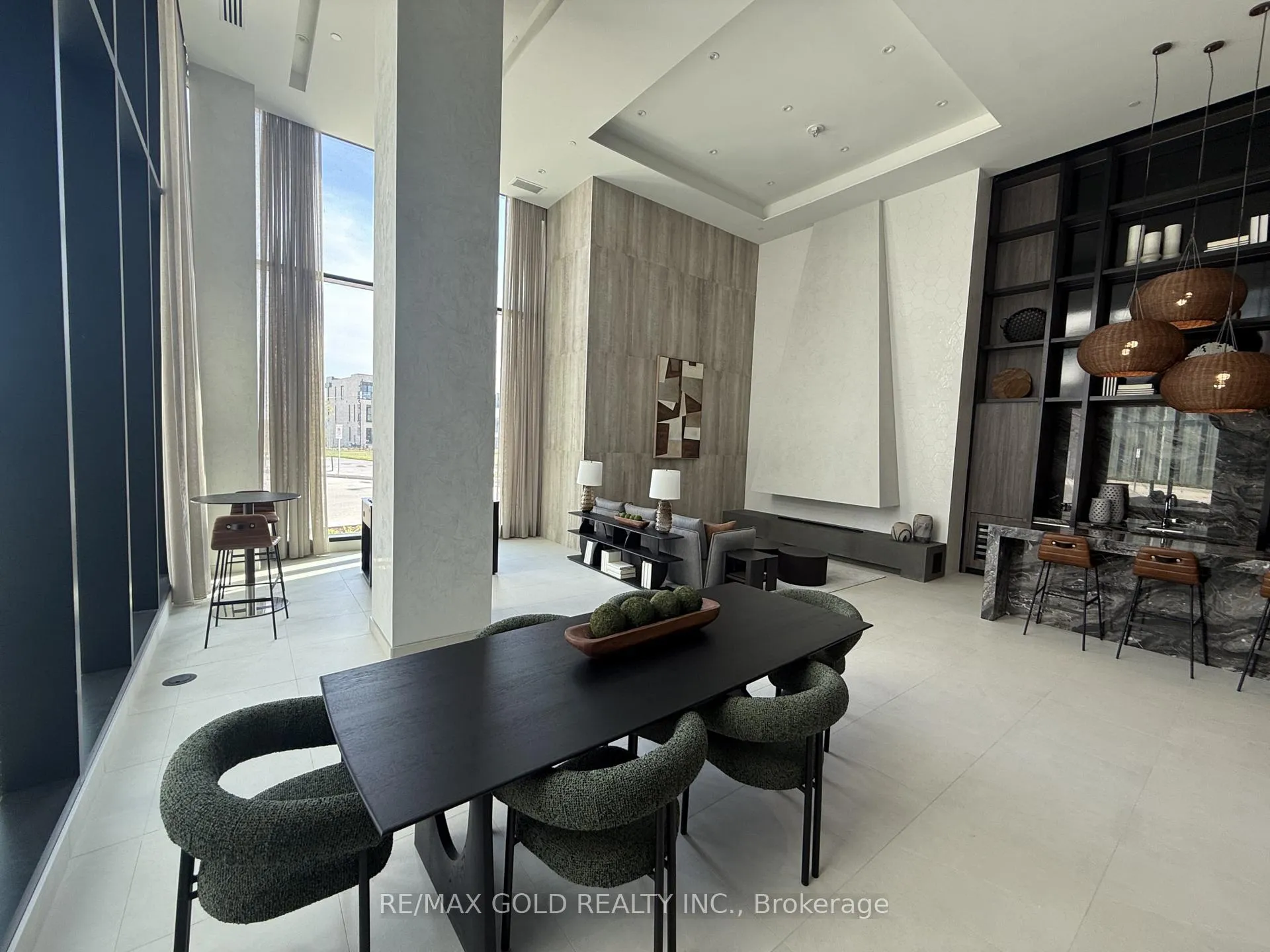 Photo 3 of Unit 610, 10 Flavelle Trail, Vaughan, Steeles West Industrial — HOMEH
