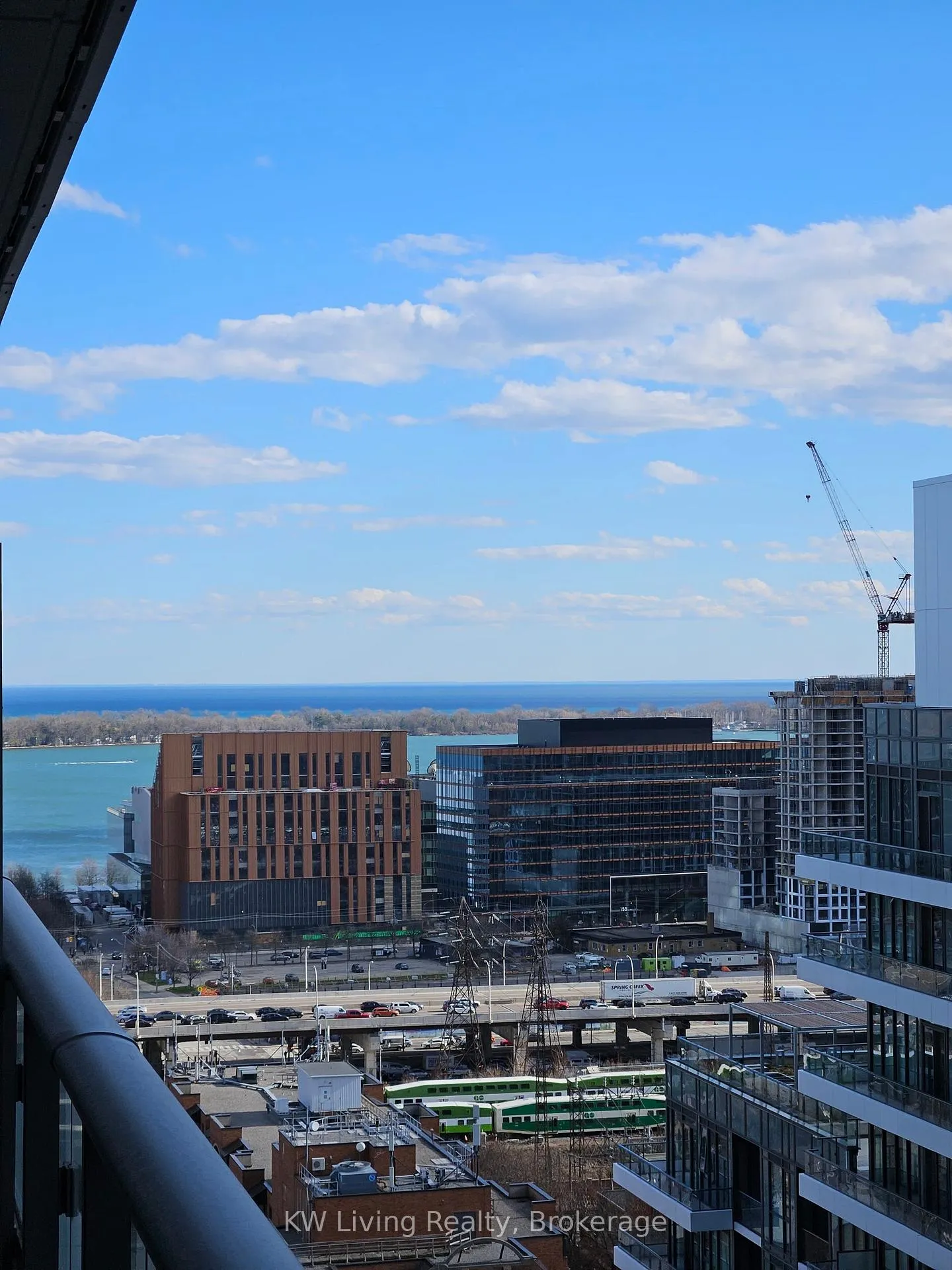 Photo 9 of Unit 2010, 70 Princess Street, Toronto, Waterfront Communities — HOMEH