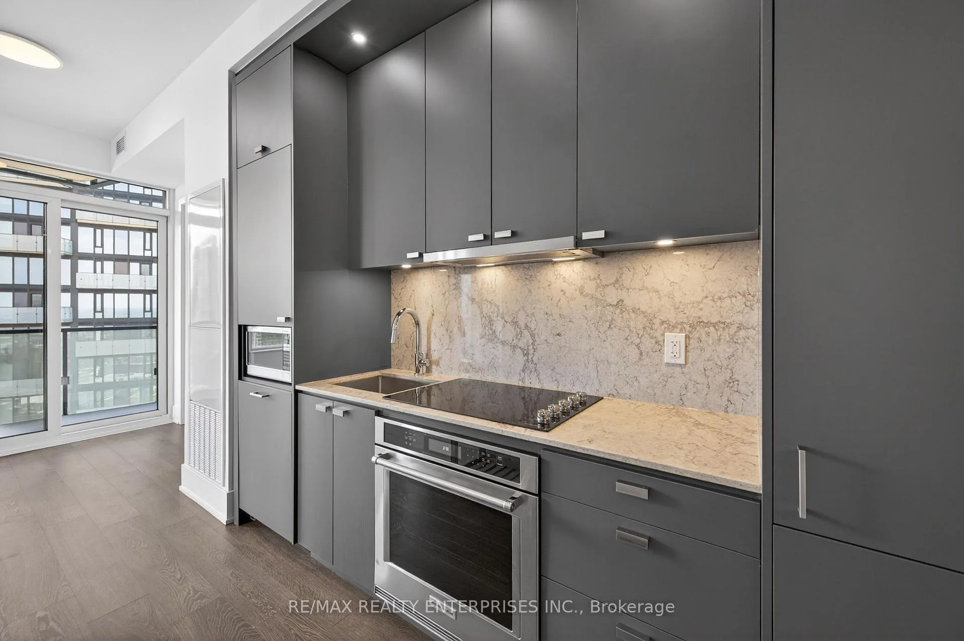 Photo 5 of Unit 2306, 470 Front Street W, Toronto, Waterfront Communities — HOMEH