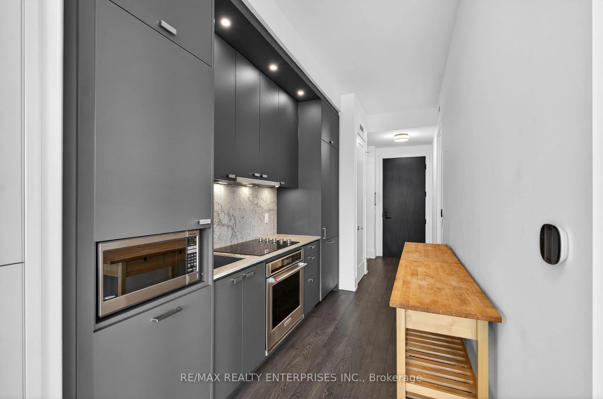 Photo 6 of Unit 2306, 470 Front Street W, Toronto, Waterfront Communities — HOMEH