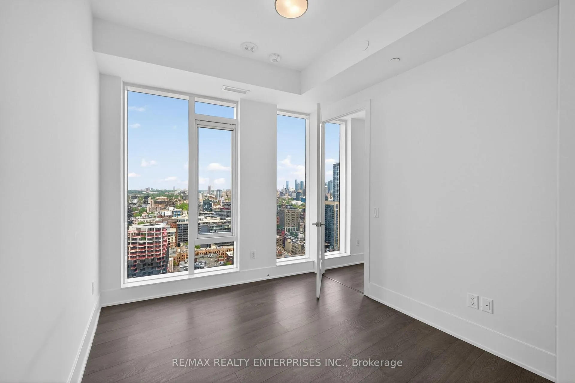 Photo 16 of Unit 2306, 470 Front Street W, Toronto, Waterfront Communities — HOMEH