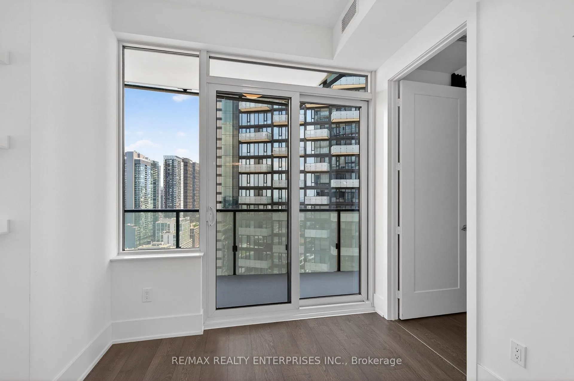 Photo 27 of Unit 2306, 470 Front Street W, Toronto, Waterfront Communities — HOMEH