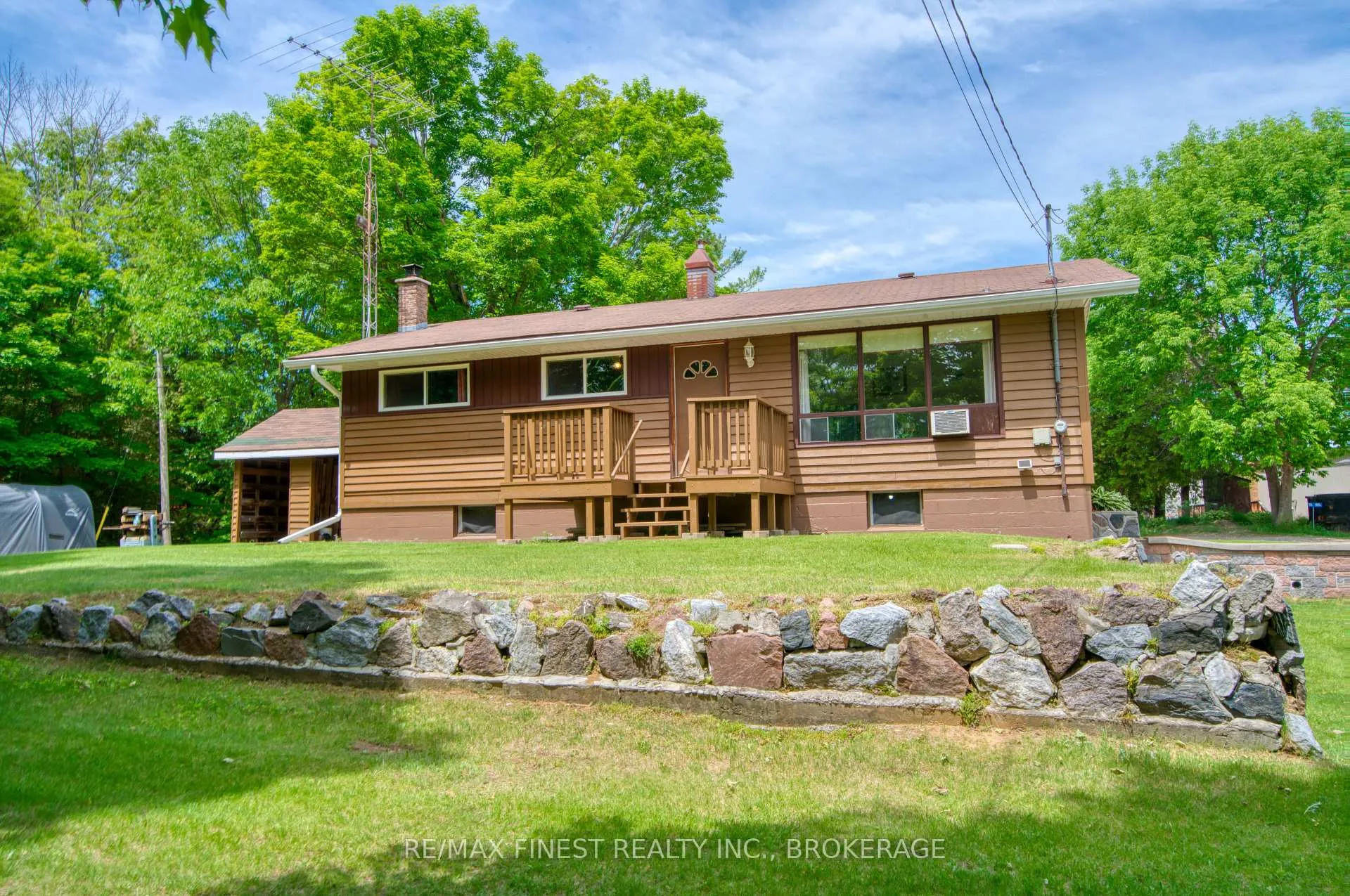 Photo of 1015A Legion Road