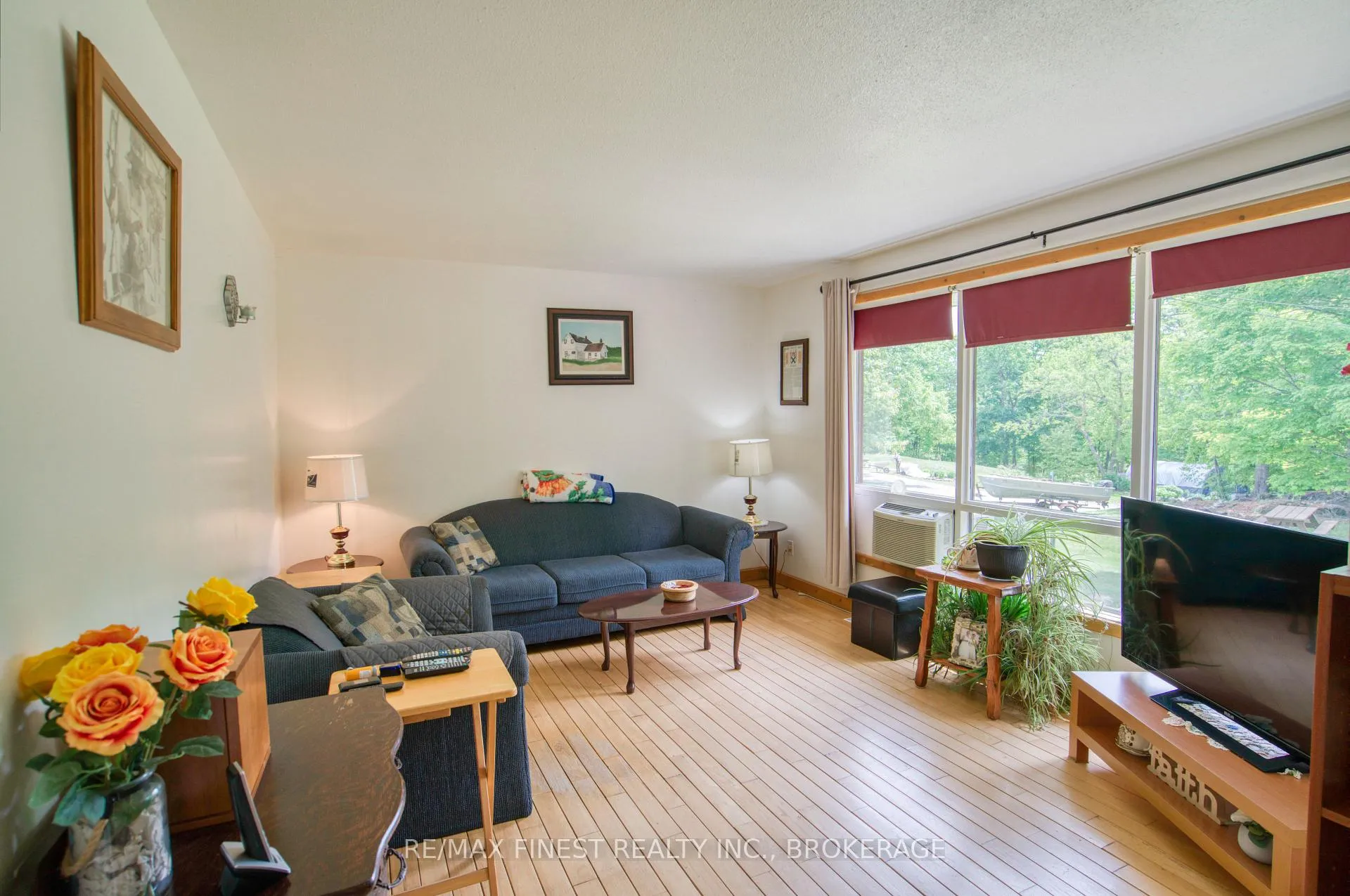 Photo 5 of 1015A Legion Road, Frontenac, Frontenac Centre — HOMEH