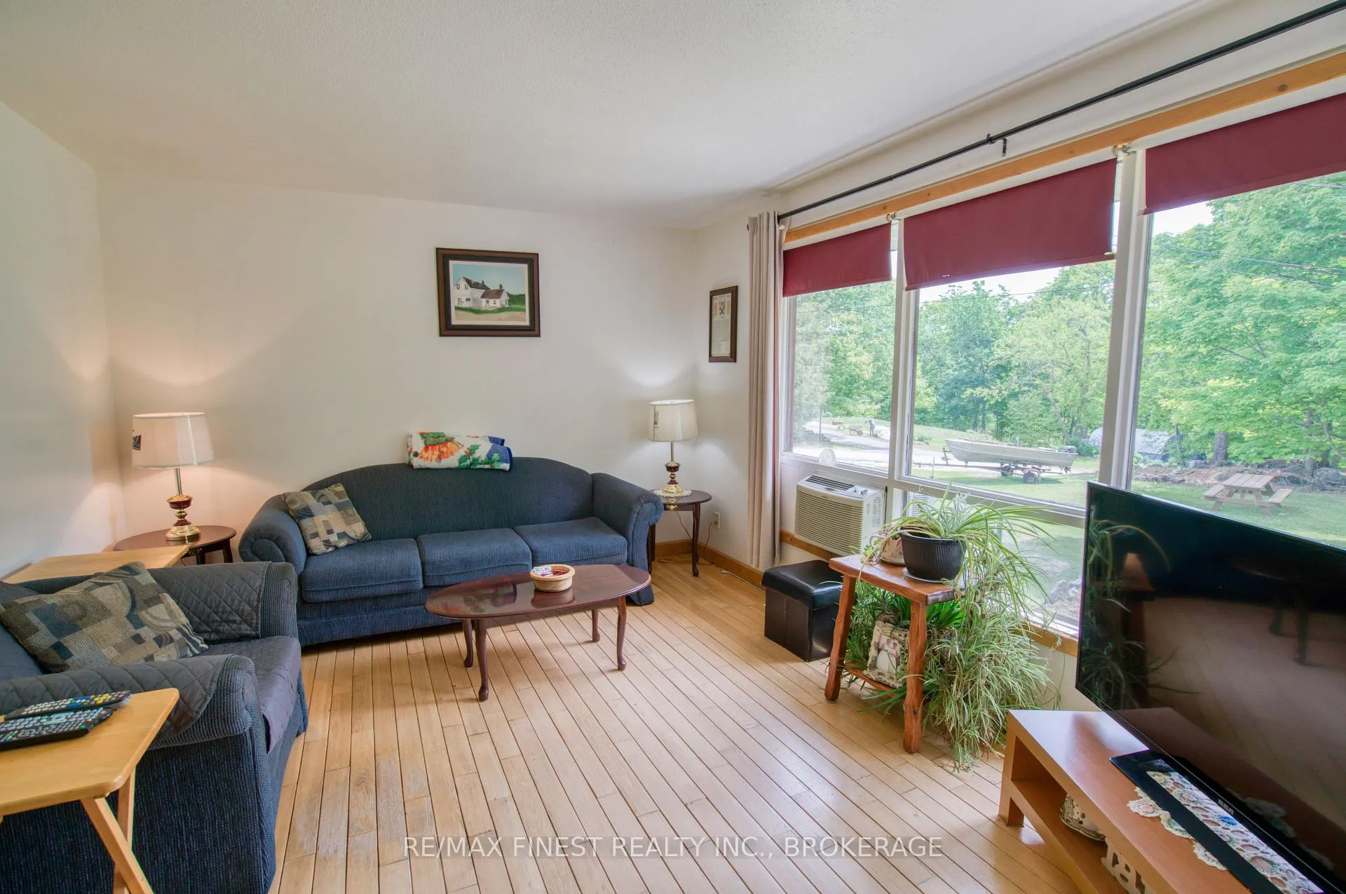 Photo 7 of 1015A Legion Road, Frontenac, Frontenac Centre — HOMEH