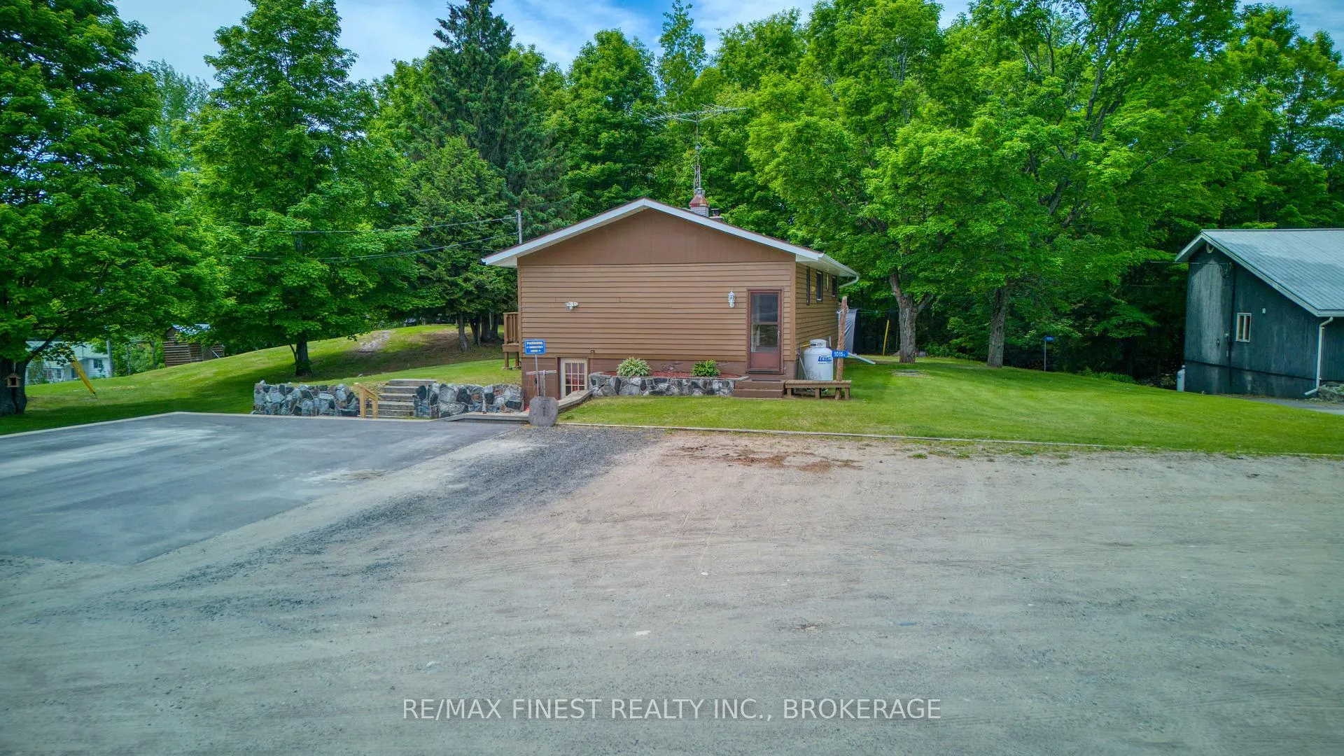 Photo 28 of 1015A Legion Road, Frontenac, Frontenac Centre — HOMEH