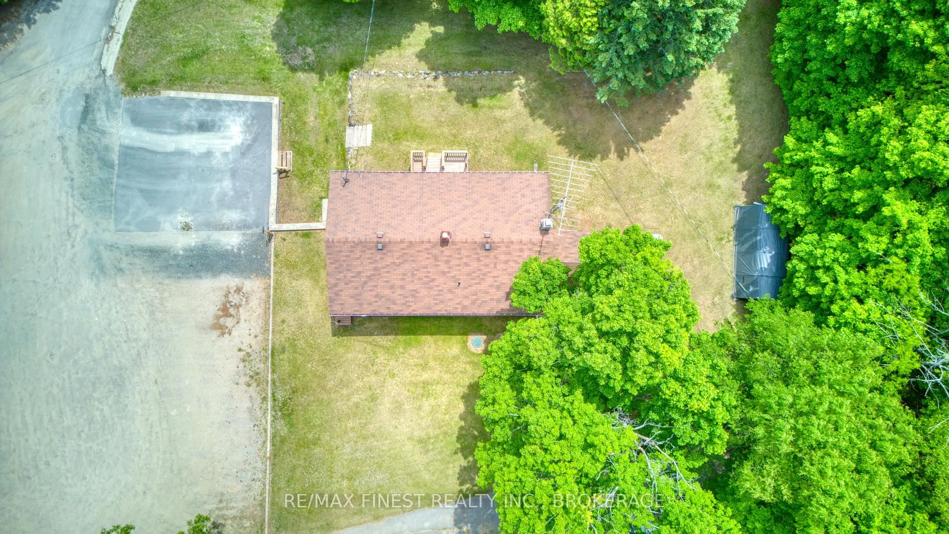 Photo 30 of 1015A Legion Road, Frontenac, Frontenac Centre — HOMEH