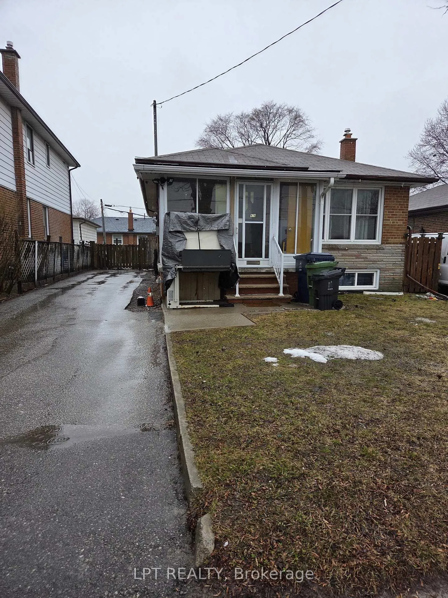 Photo 1 of Unit Upper Only, 478 Brimley Road, Scarborough, Kennedy Park — HOMEH