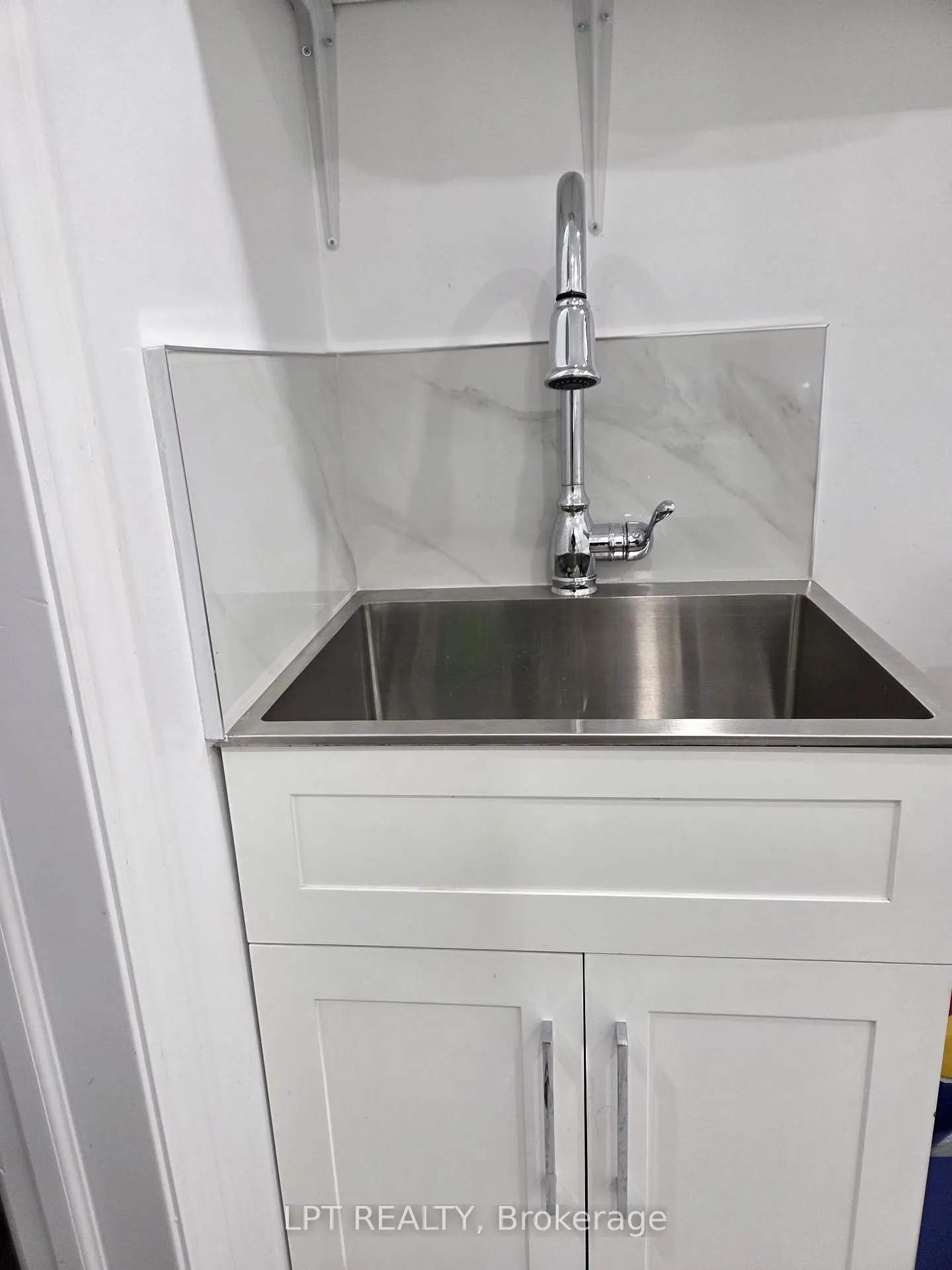 Photo 16 of Unit Upper Only, 478 Brimley Road, Scarborough, Kennedy Park — HOMEH
