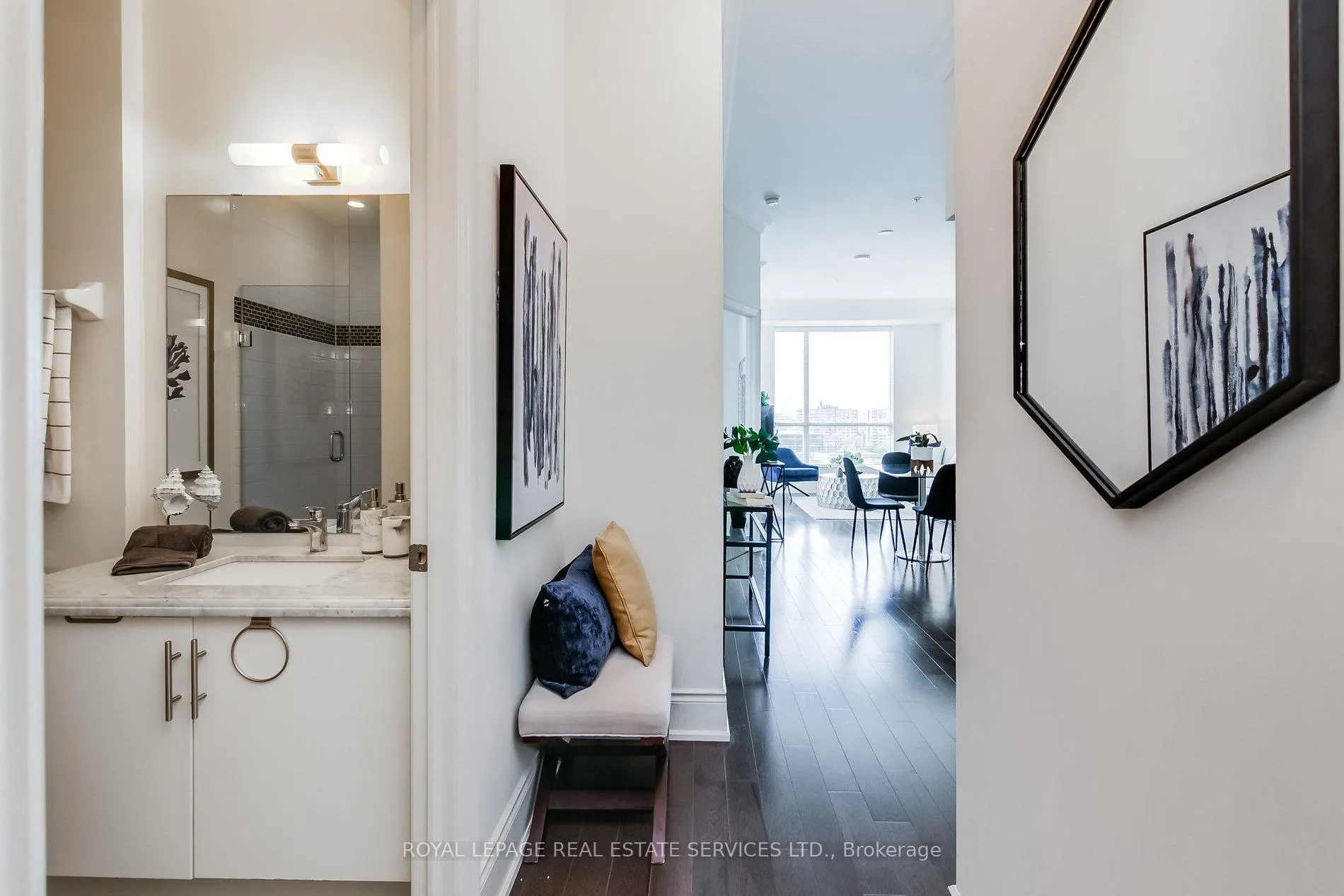 Photo 2 of Unit 1016, 23 Glebe Road W, Toronto, Yonge-Eglinton — HOMEH