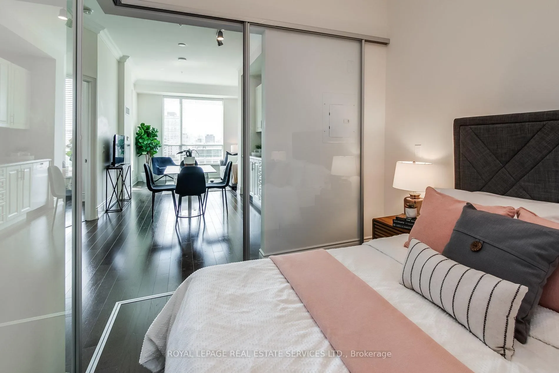 Photo 21 of Unit 1016, 23 Glebe Road W, Toronto, Yonge-Eglinton — HOMEH