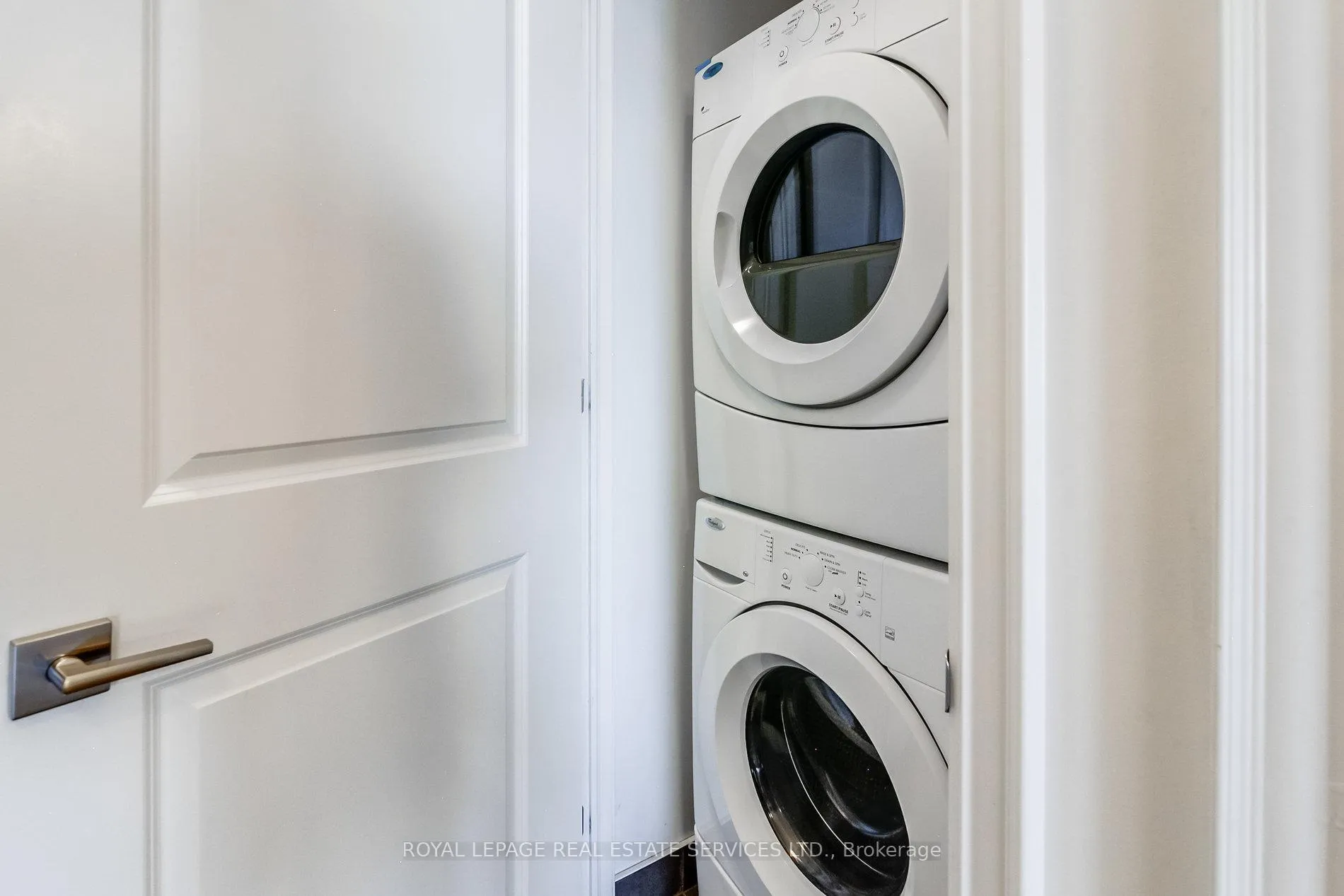 Photo 30 of Unit 1016, 23 Glebe Road W, Toronto, Yonge-Eglinton — HOMEH