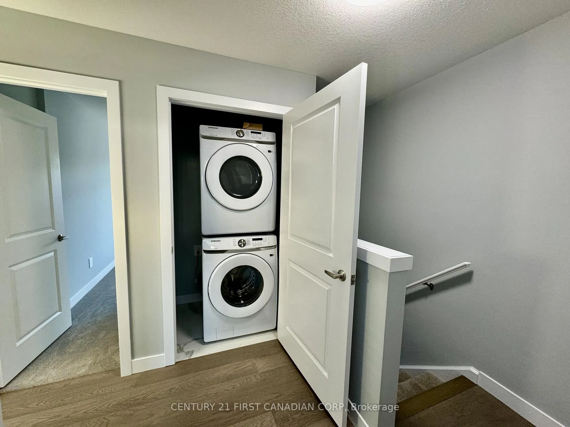 Photo 25 of Unit 26, 349 Southdale Road E, London, South W — HOMEH