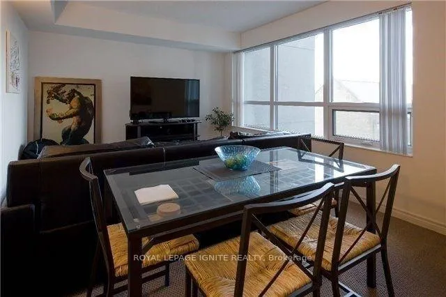 Photo 7 of Unit 407, 35 Saranac Boulevard, Toronto, Englemount-Lawrence — HOMEH