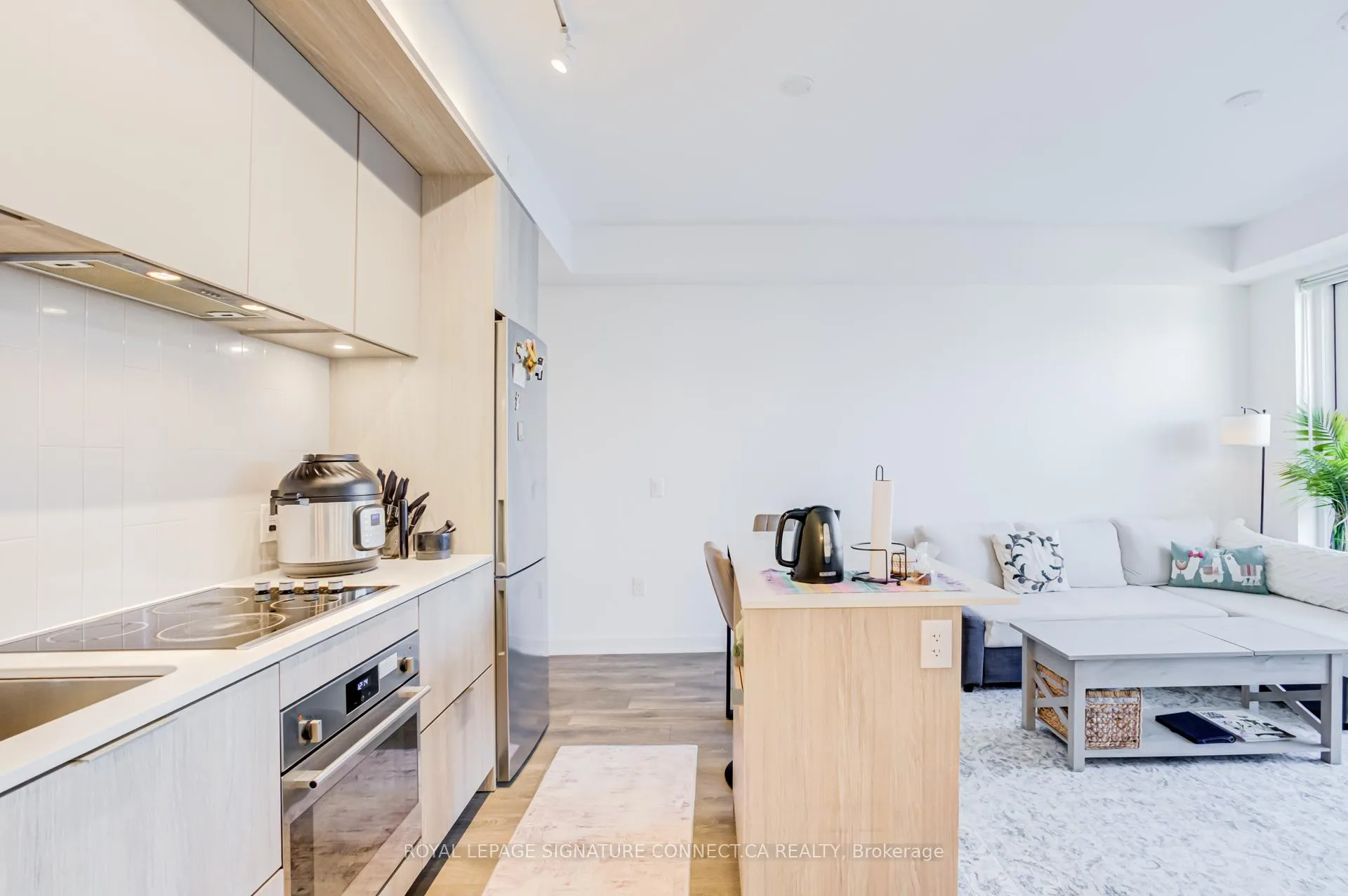 Photo 7 of Unit 1307, 130 River Street, Toronto, Regent Park — HOMEH