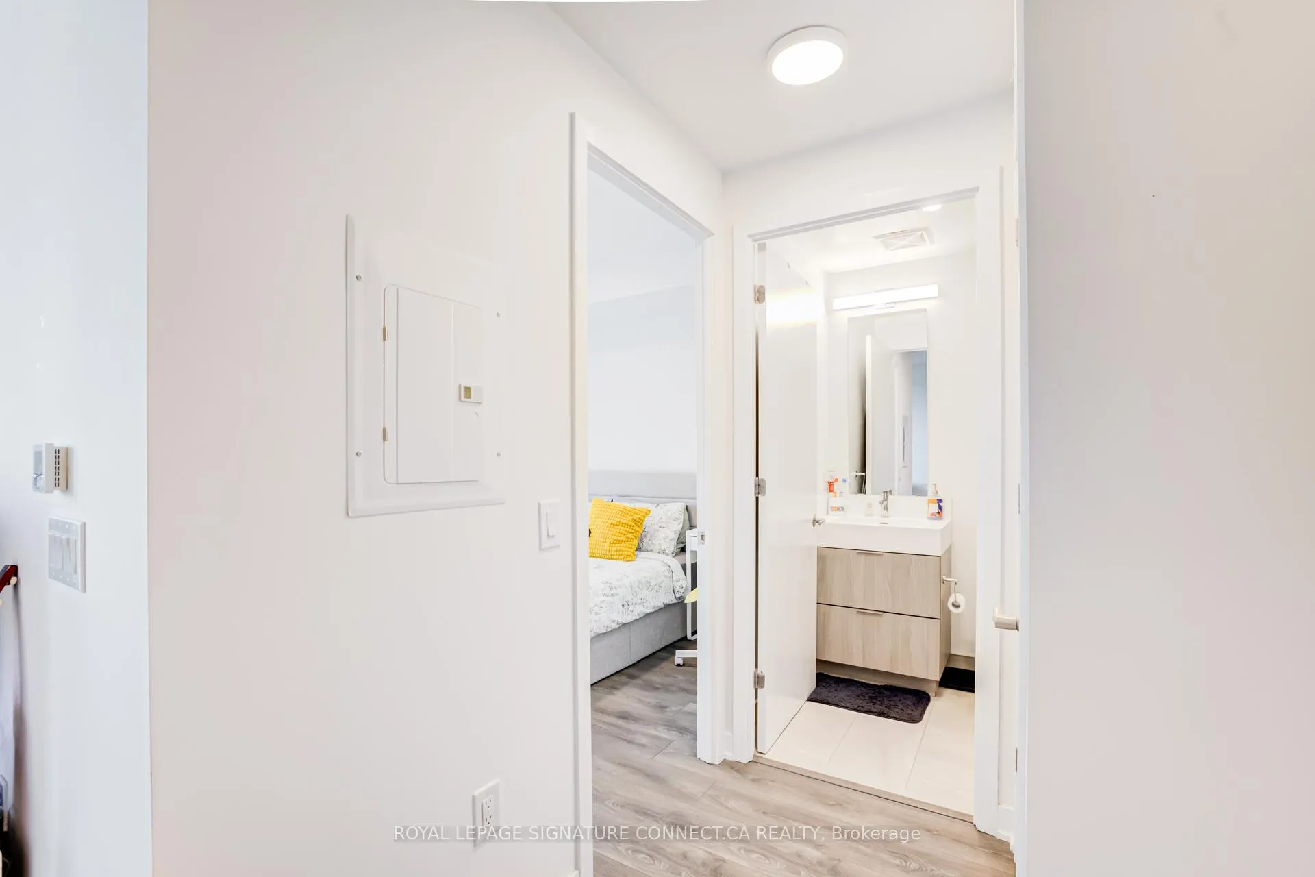 Photo 10 of Unit 1307, 130 River Street, Toronto, Regent Park — HOMEH