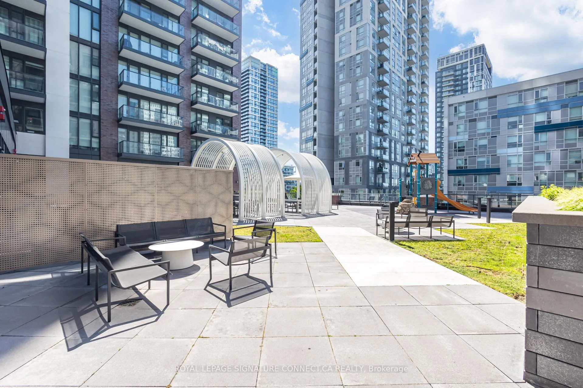 Photo 37 of Unit 1307, 130 River Street, Toronto, Regent Park — HOMEH