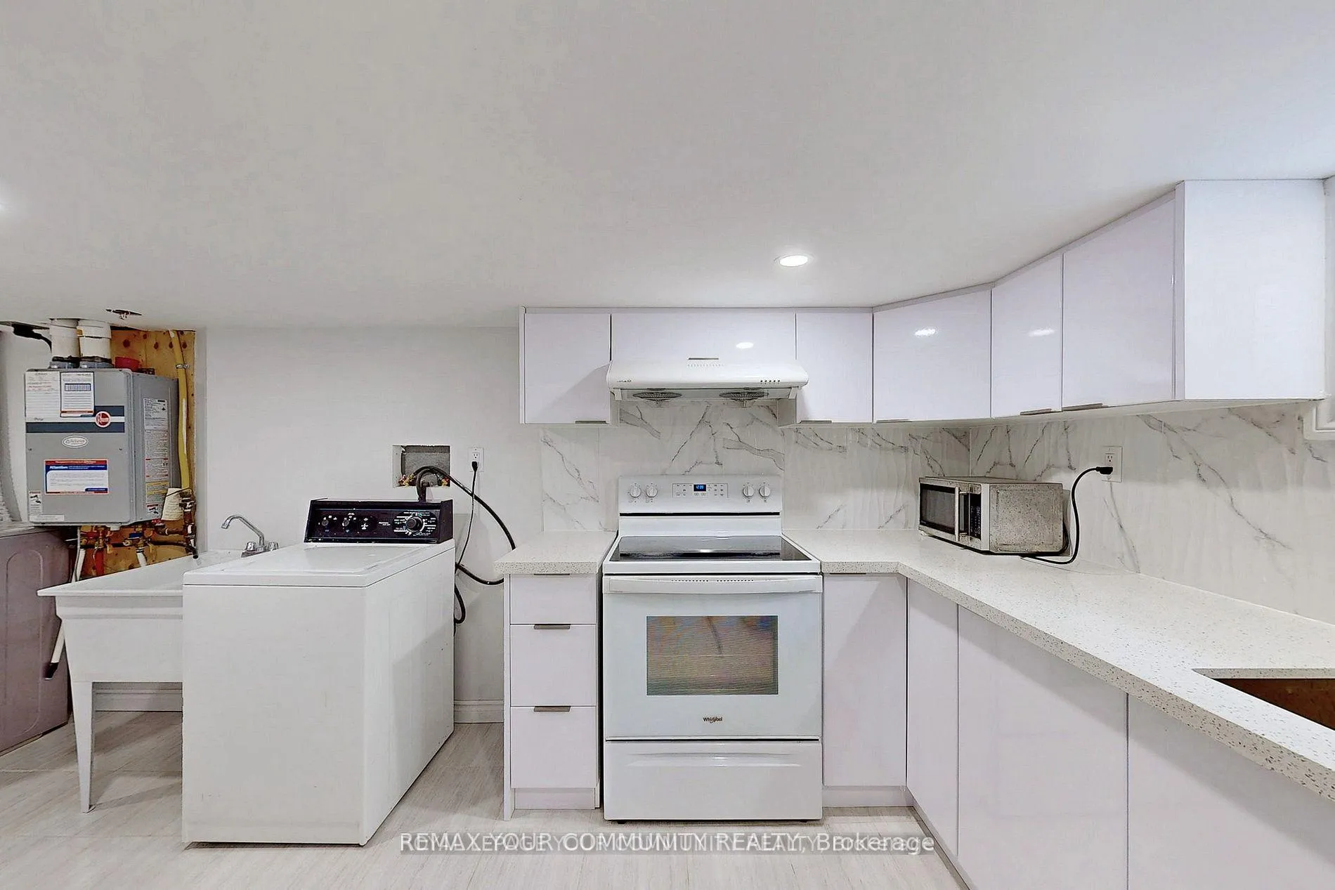 Photo 7 of 107 Temperance Street, Aurora, Aurora Village — HOMEH