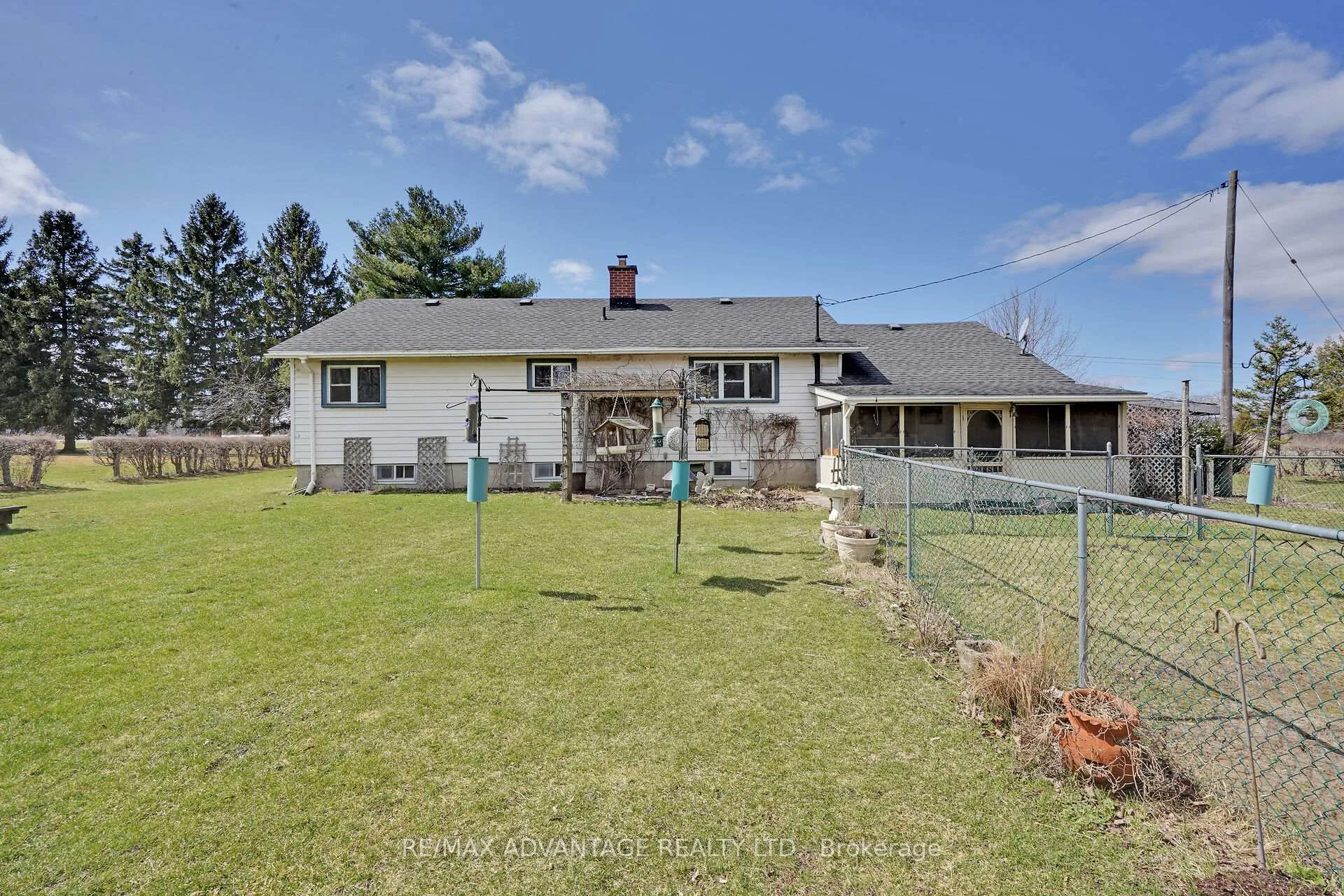 Photo 38 of 2678 Dorchester Road, Thames Centre, Rural Thames Centre — HOMEH