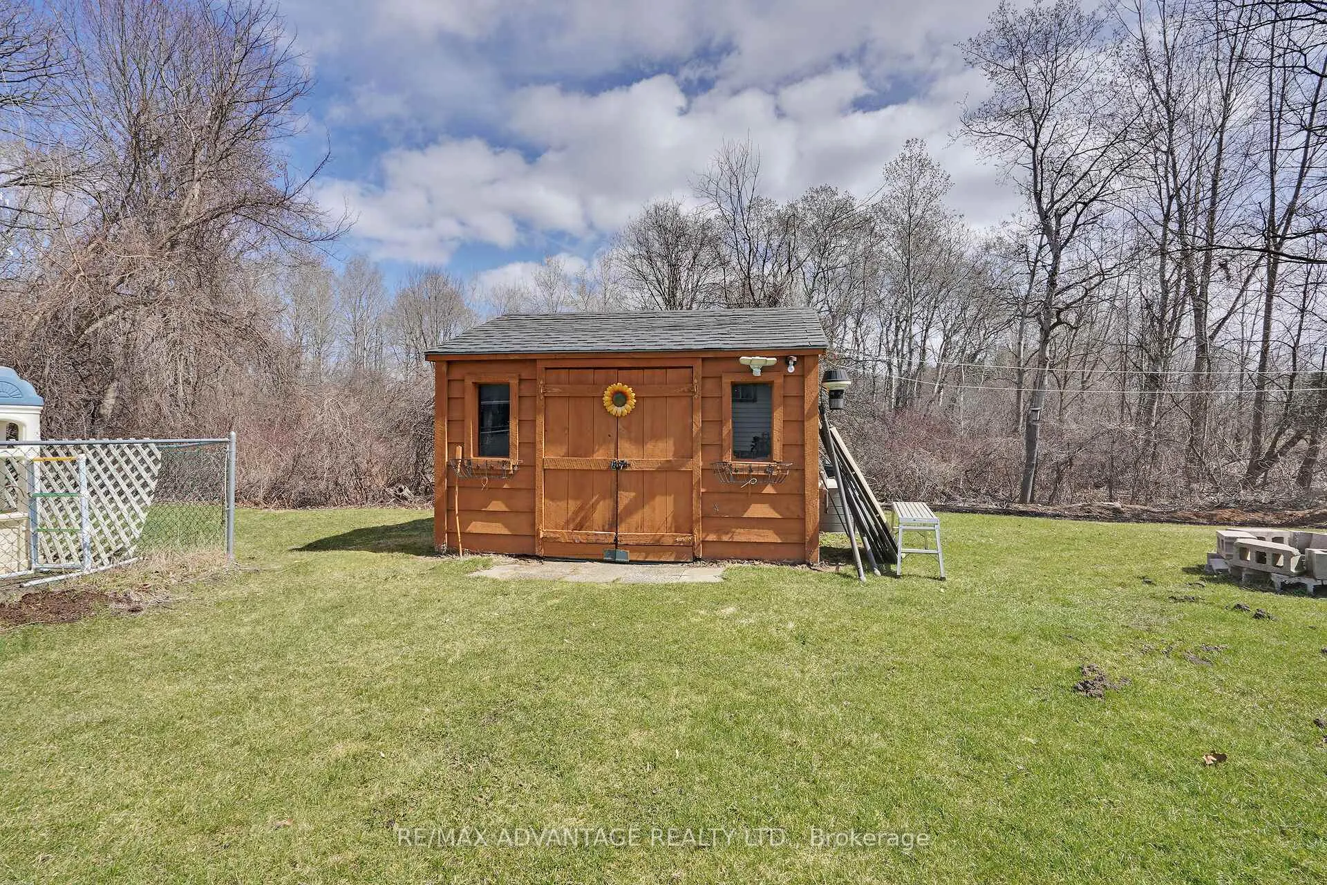 Photo 39 of 2678 Dorchester Road, Thames Centre, Rural Thames Centre — HOMEH