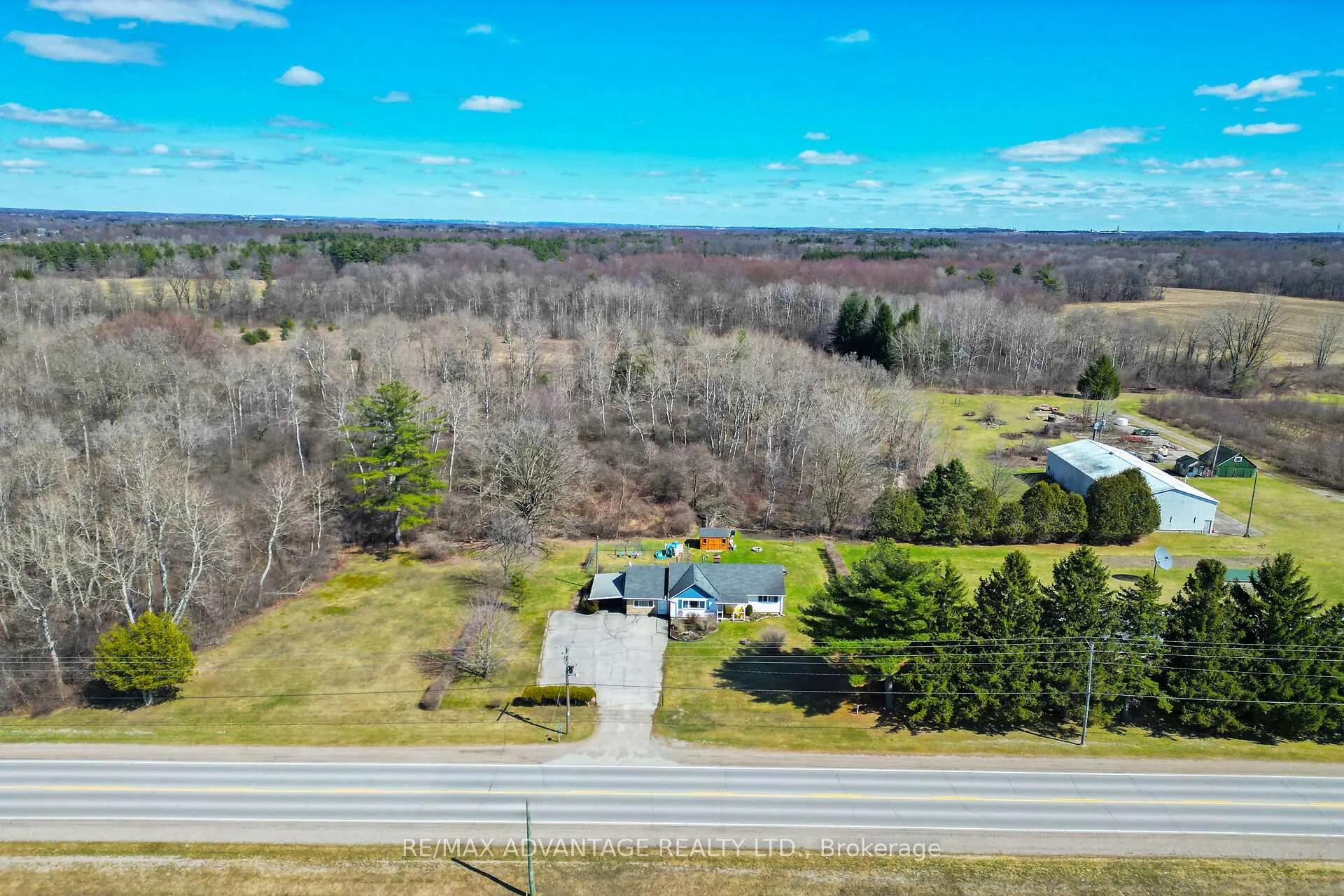 Photo 41 of 2678 Dorchester Road, Thames Centre, Rural Thames Centre — HOMEH